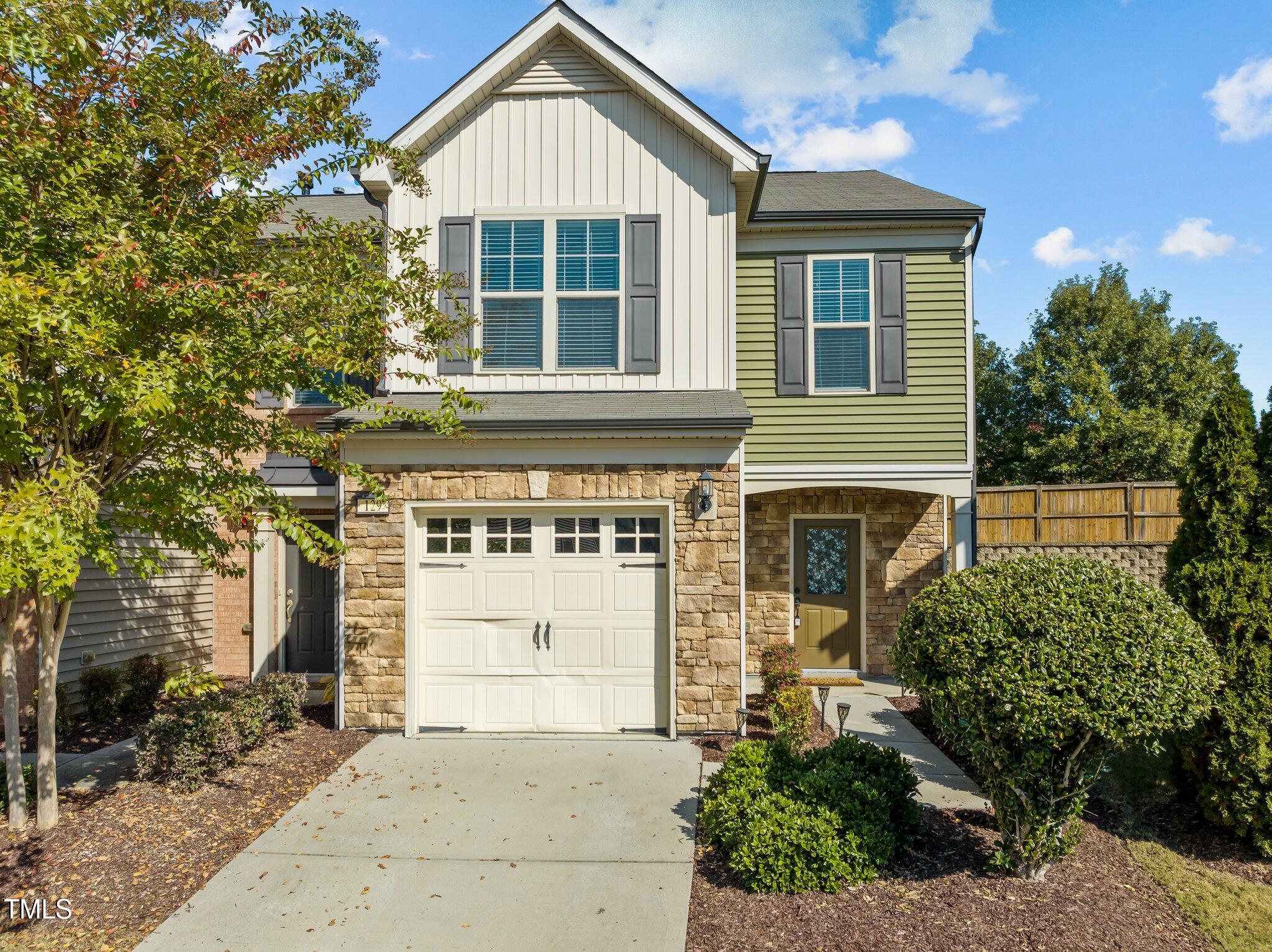 129 Brier Crossings Loop