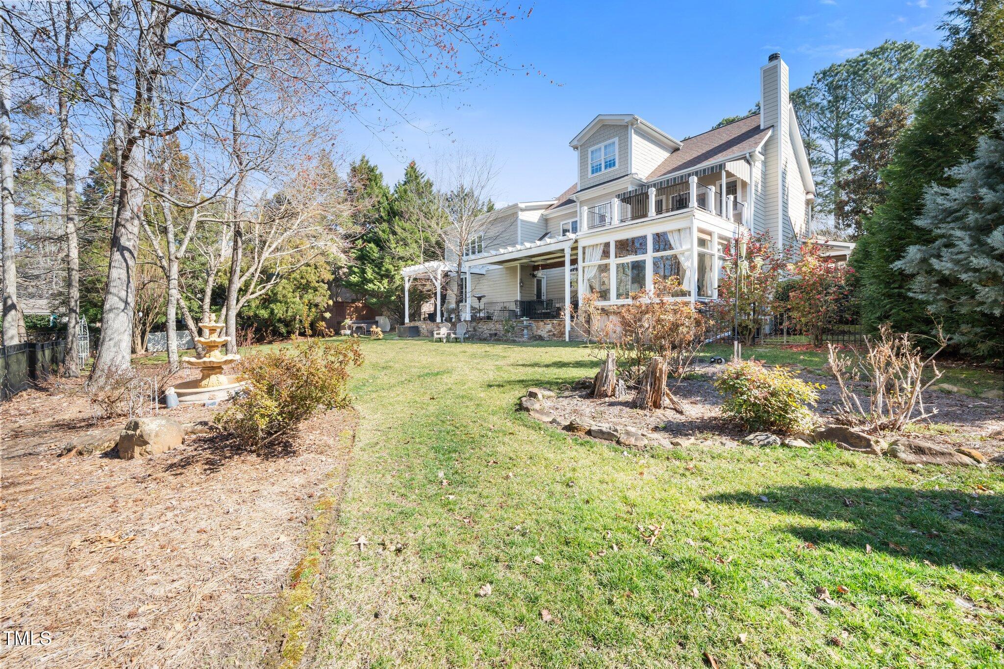 7516 Orchard Crest Court