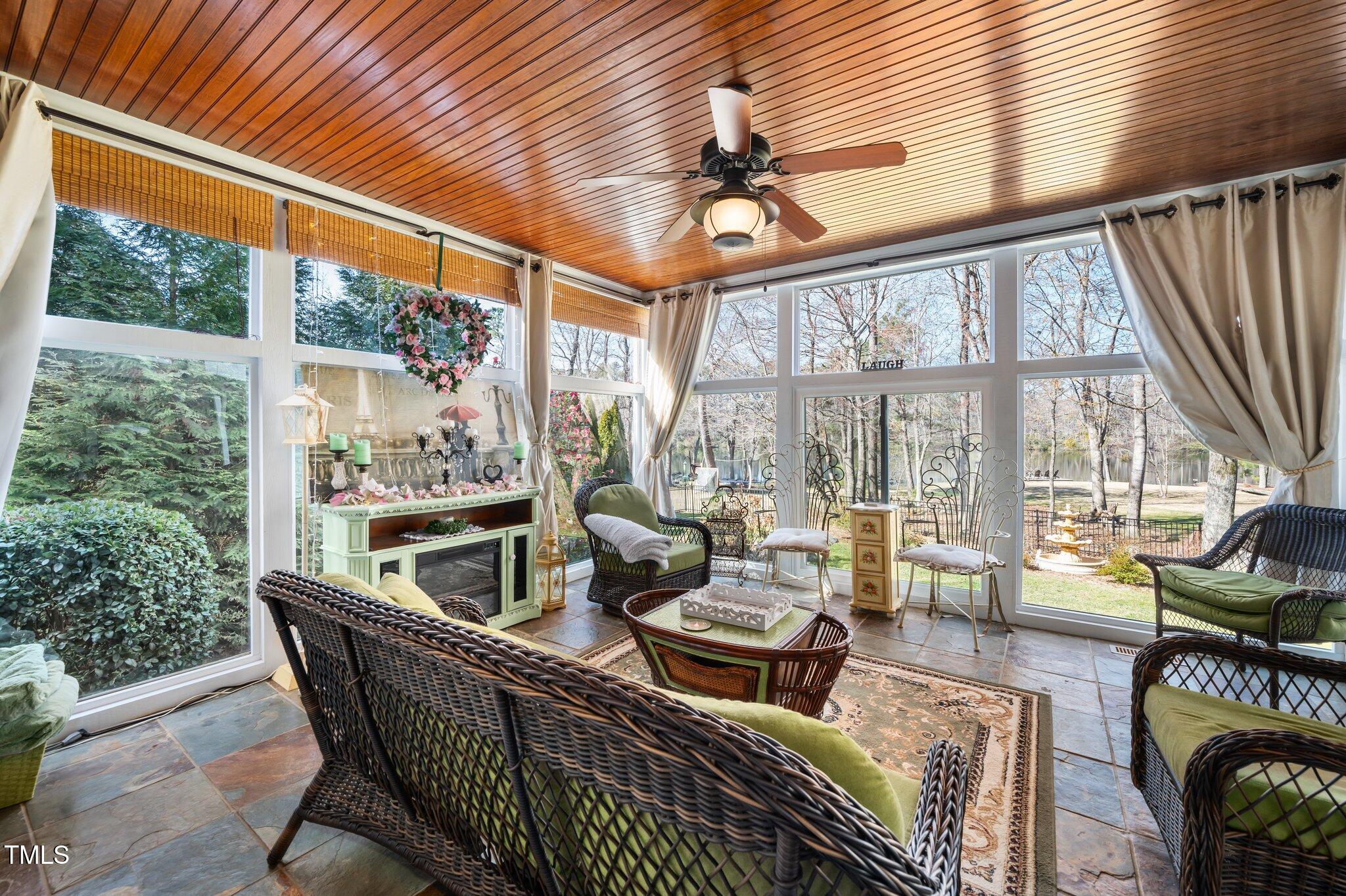 7516 Orchard Crest Court