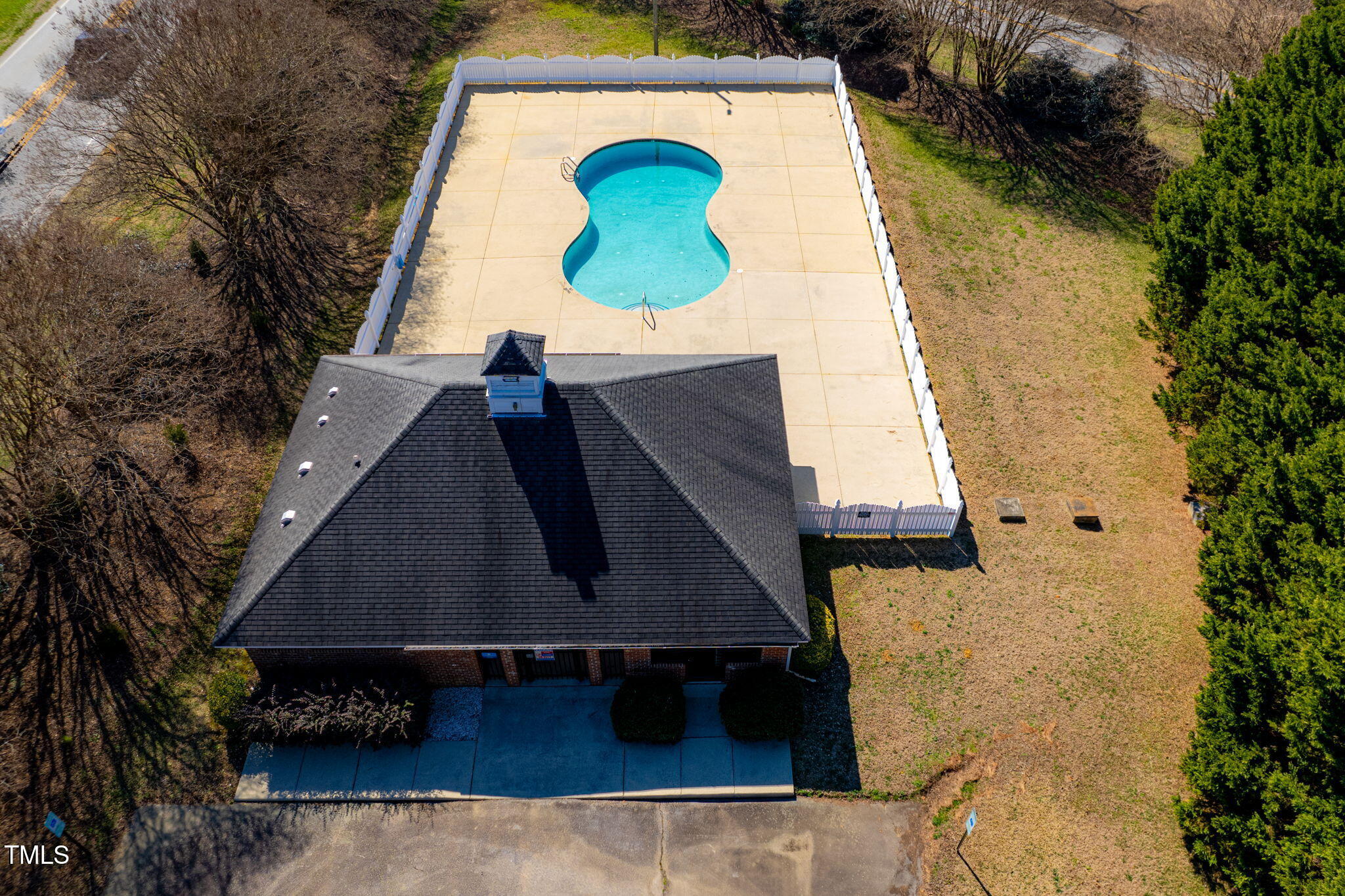 7516 Orchard Crest Court
