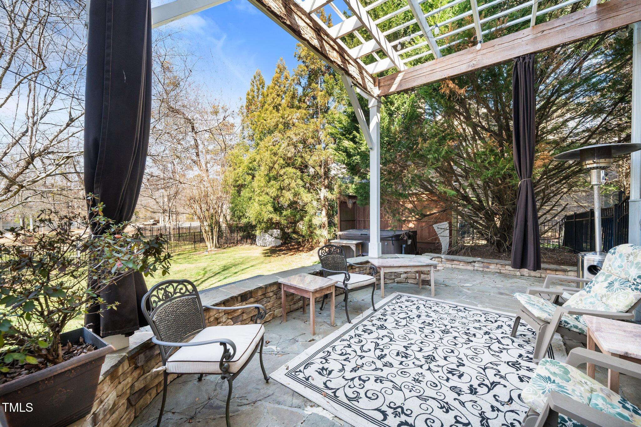 7516 Orchard Crest Court