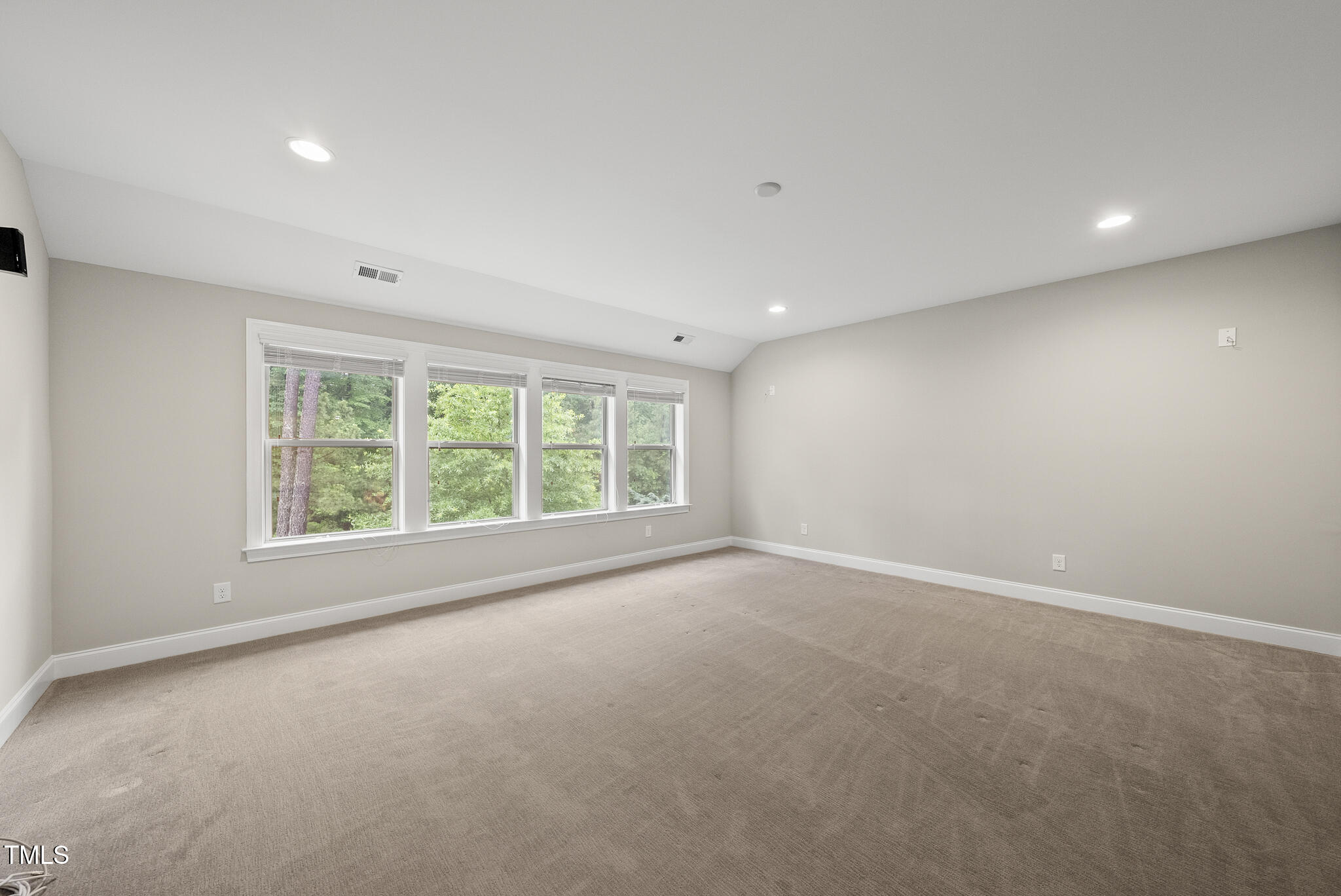 1029 Dozier Way