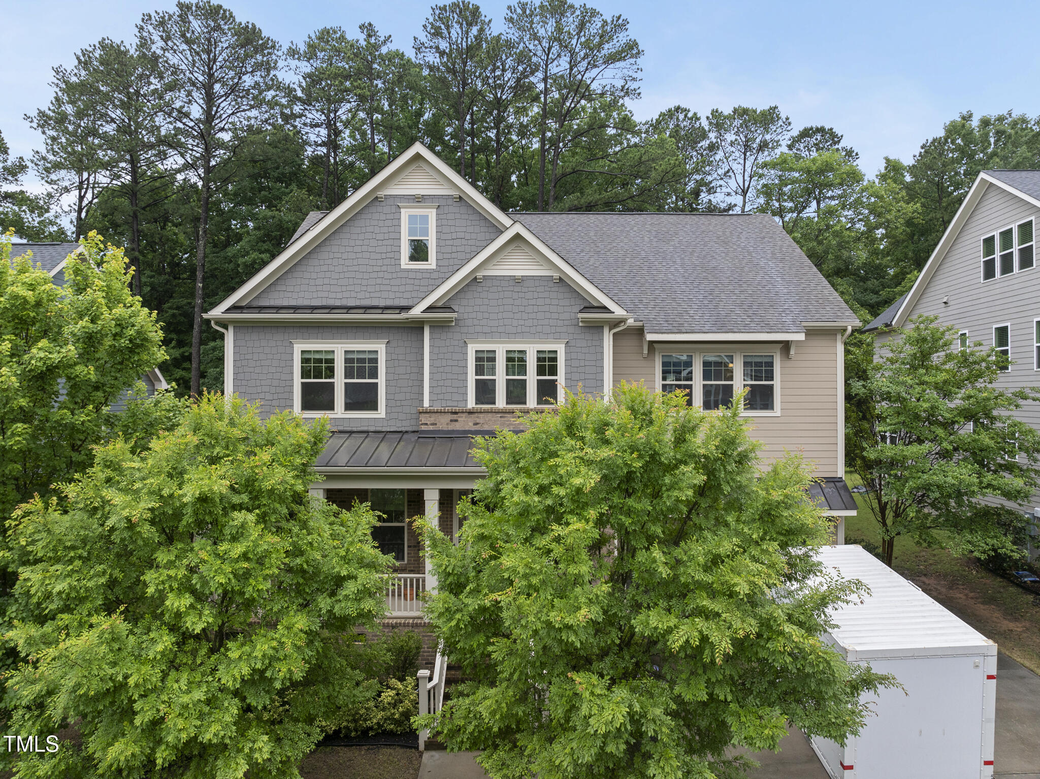 1029 Dozier Way