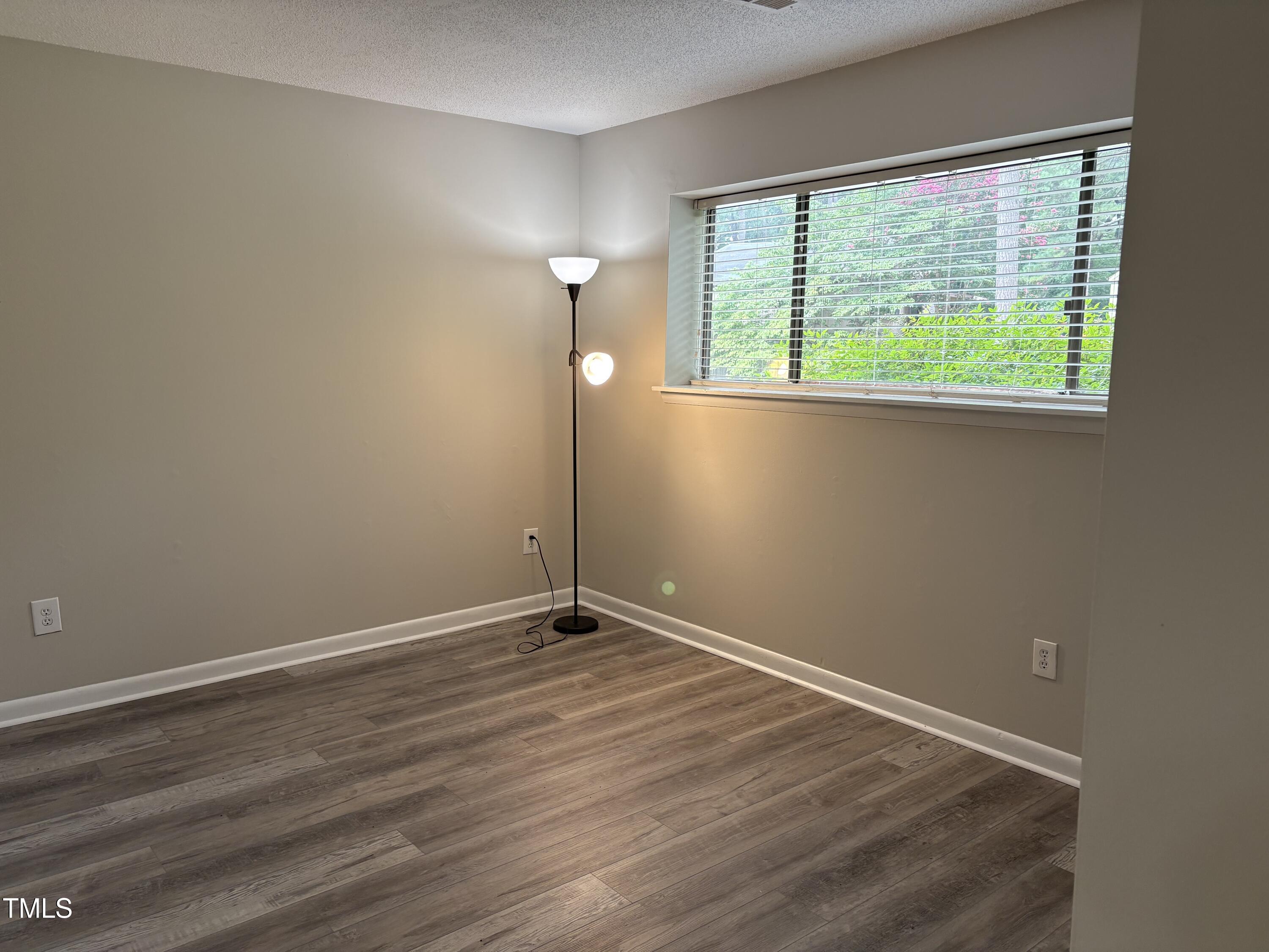533 Pine Ridge Place