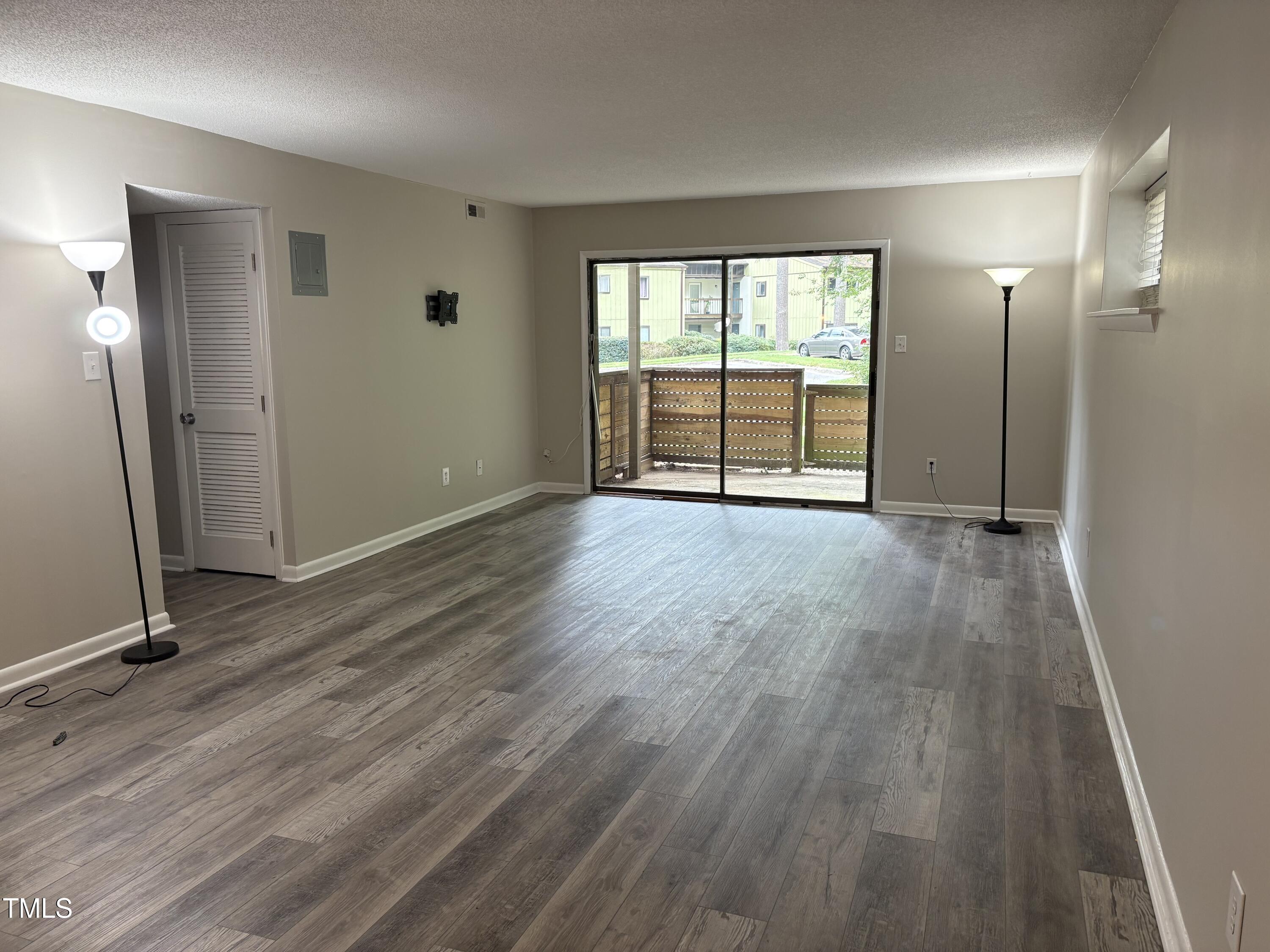 533 Pine Ridge Place