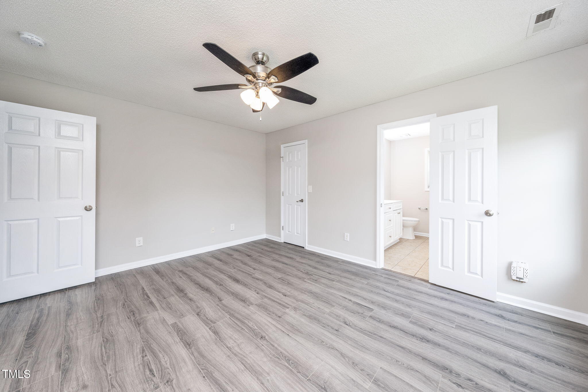 86 Ashcott Drive