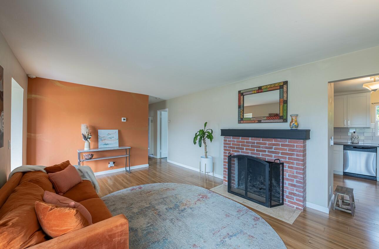 2090 Mendocino ST