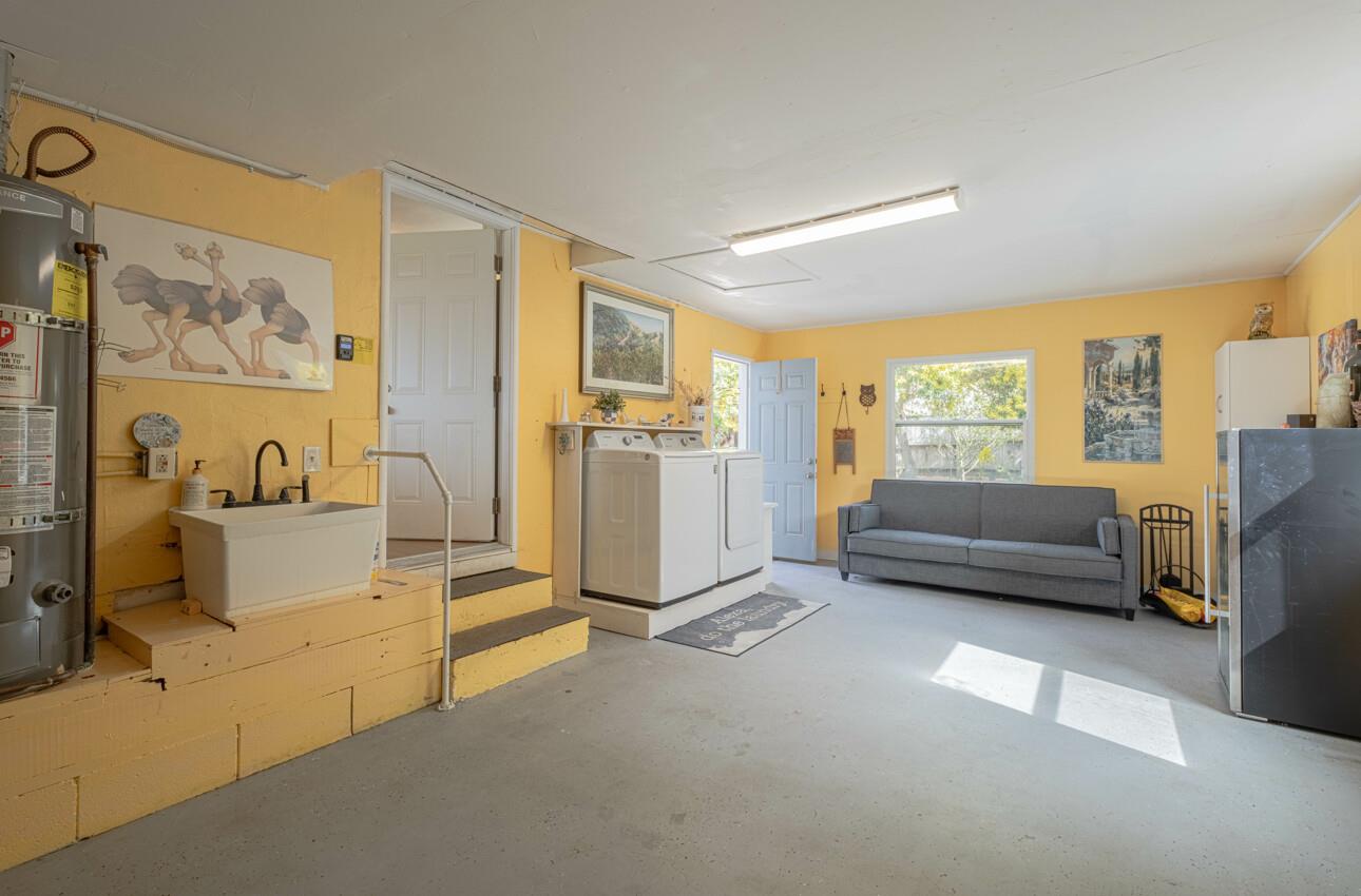 2090 Mendocino ST