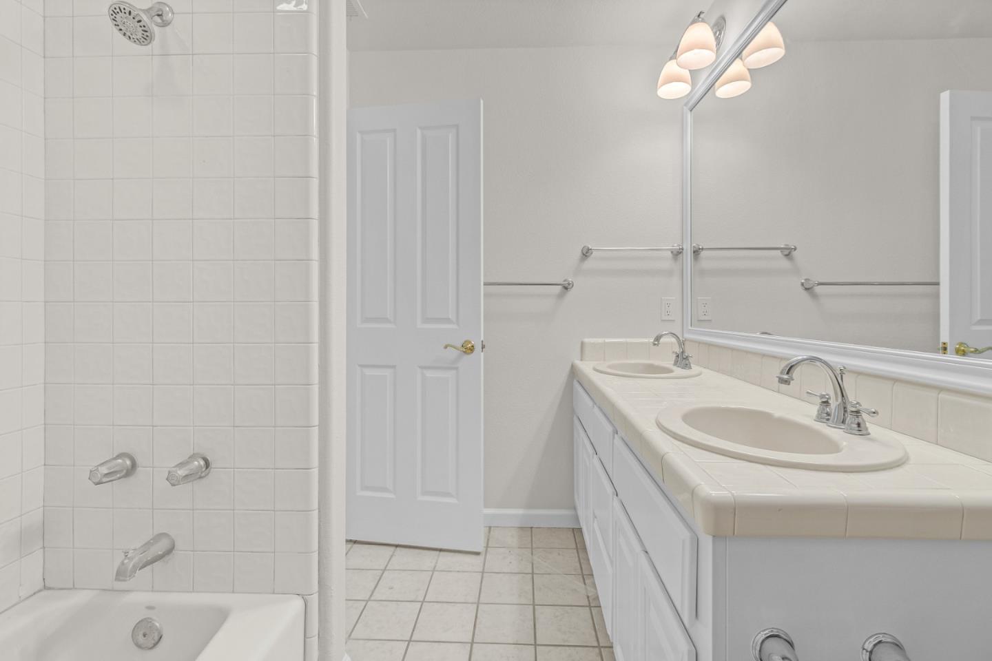 14475 Mountain Quail Road