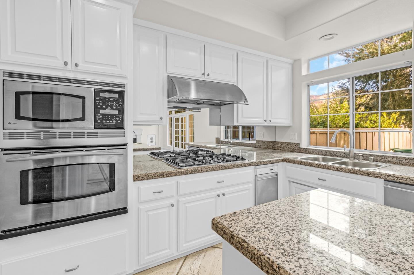 14475 Mountain Quail Road