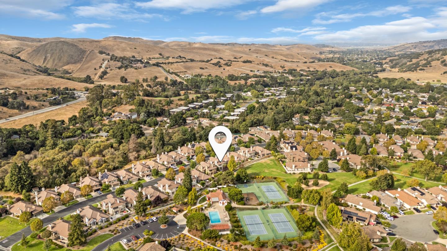 14475 Mountain Quail Road