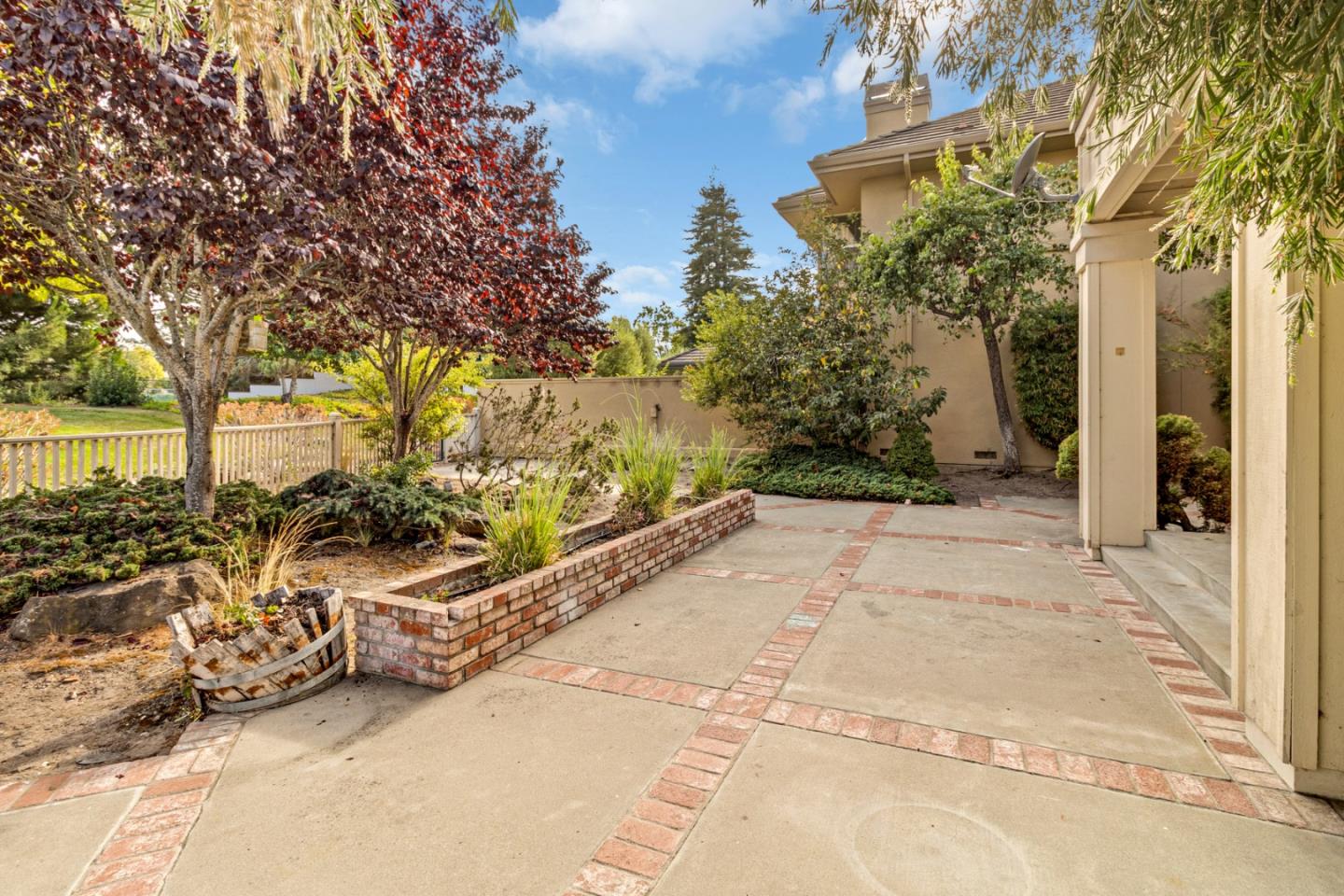 14475 Mountain Quail Road