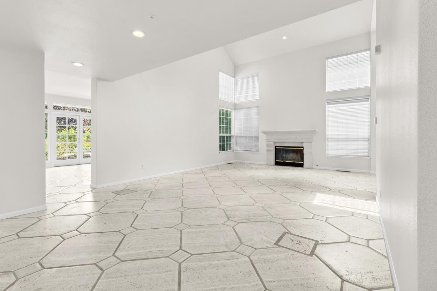 14475 Mountain Quail Road