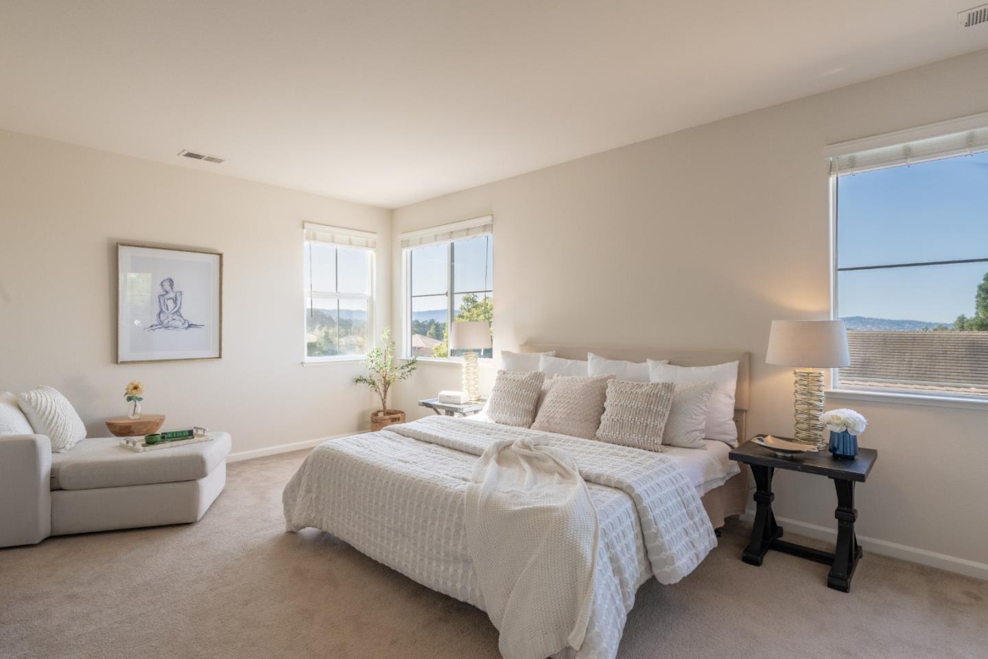 4750 Sea Crest Drive