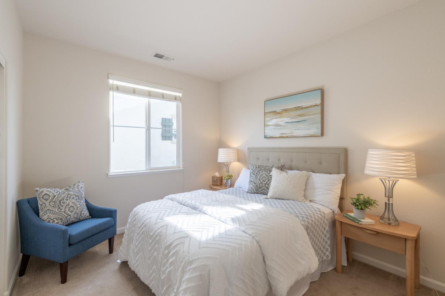 4750 Sea Crest Drive