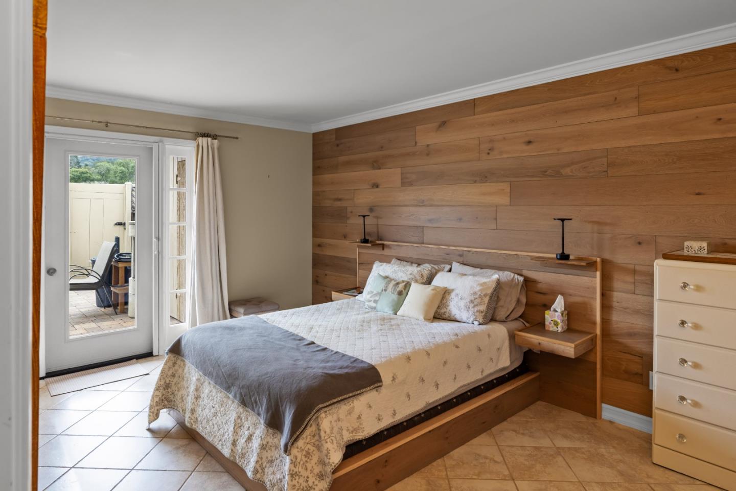 262 Hacienda Carmel 262