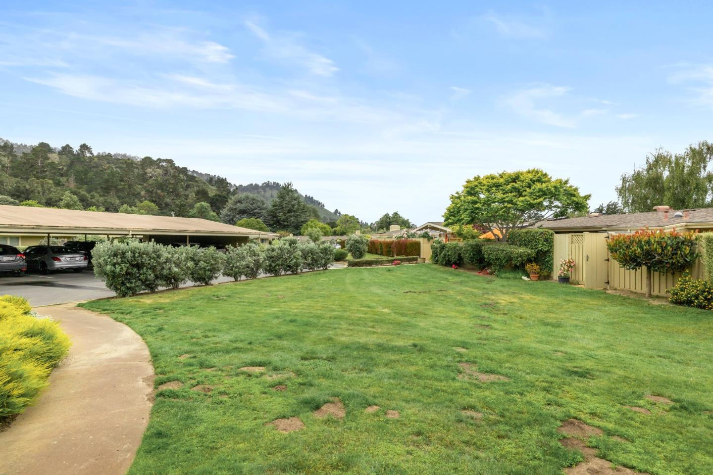 262 Hacienda Carmel 262