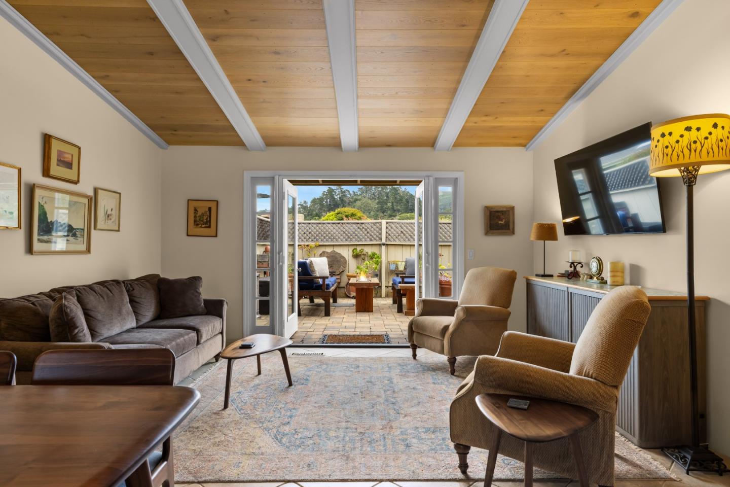 262 Hacienda Carmel 262