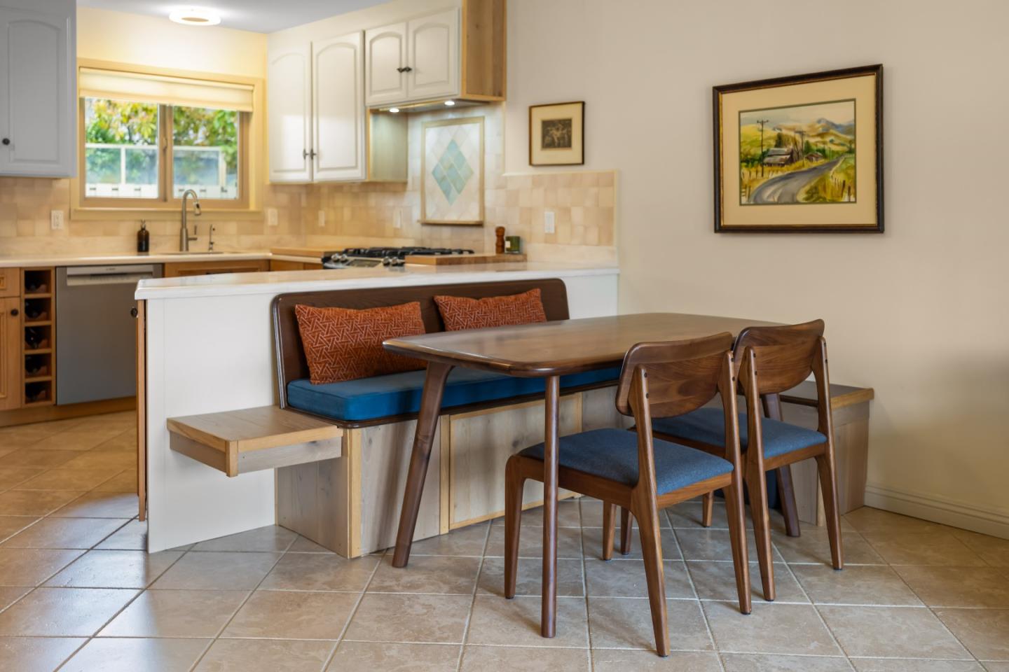 262 Hacienda Carmel 262