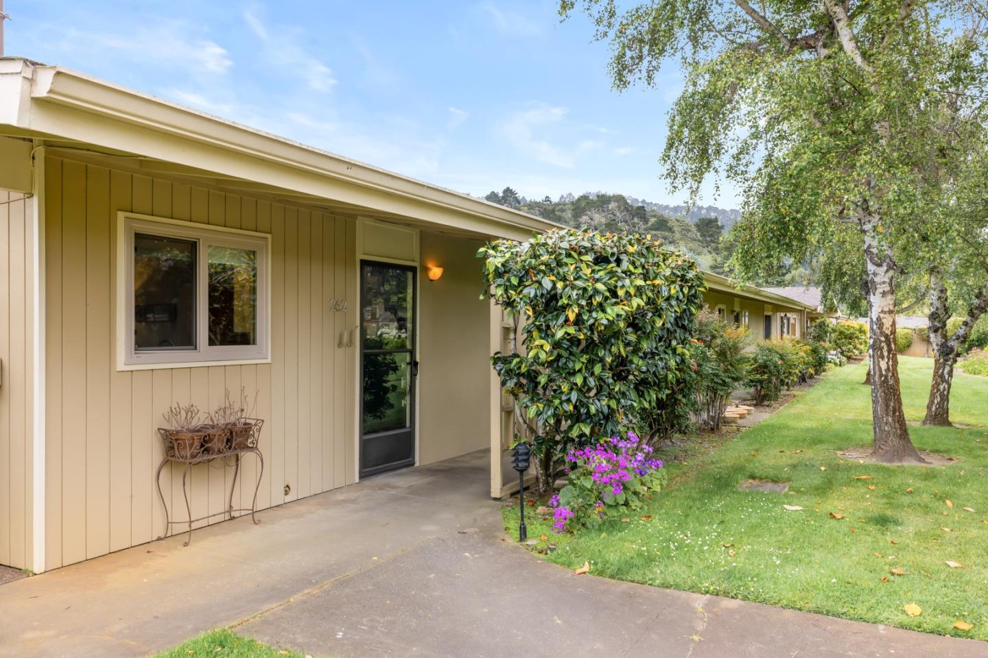 262 Hacienda Carmel 262