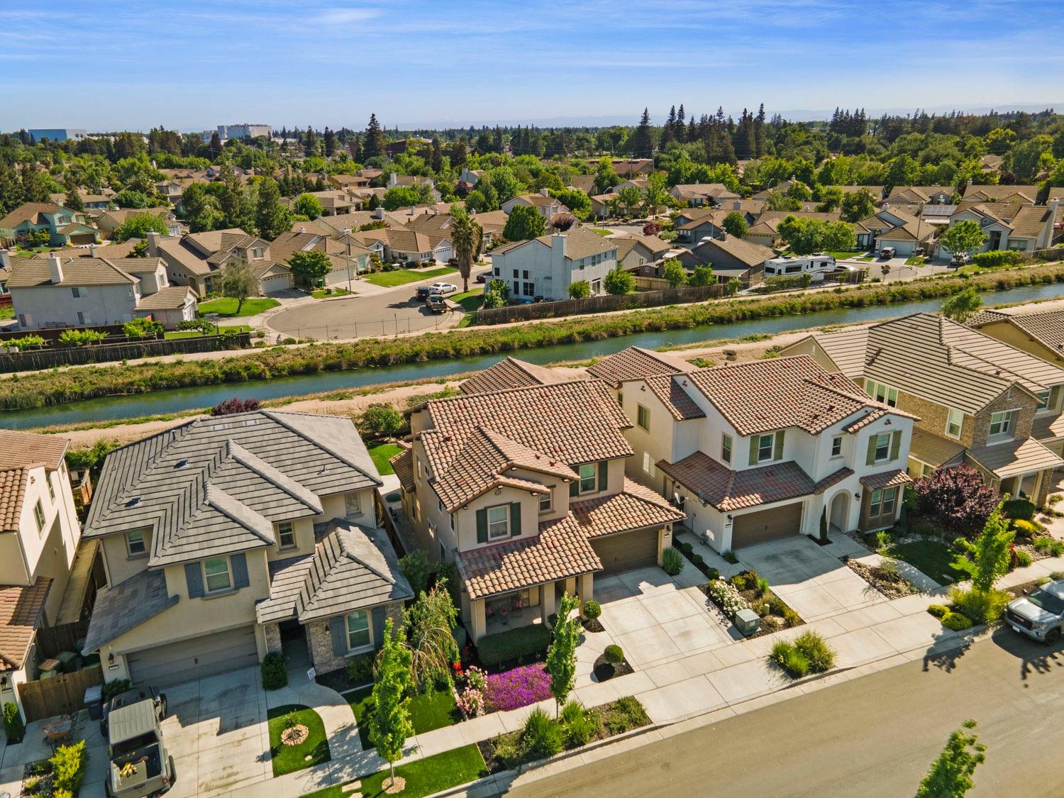 2625 Buttercup Drive