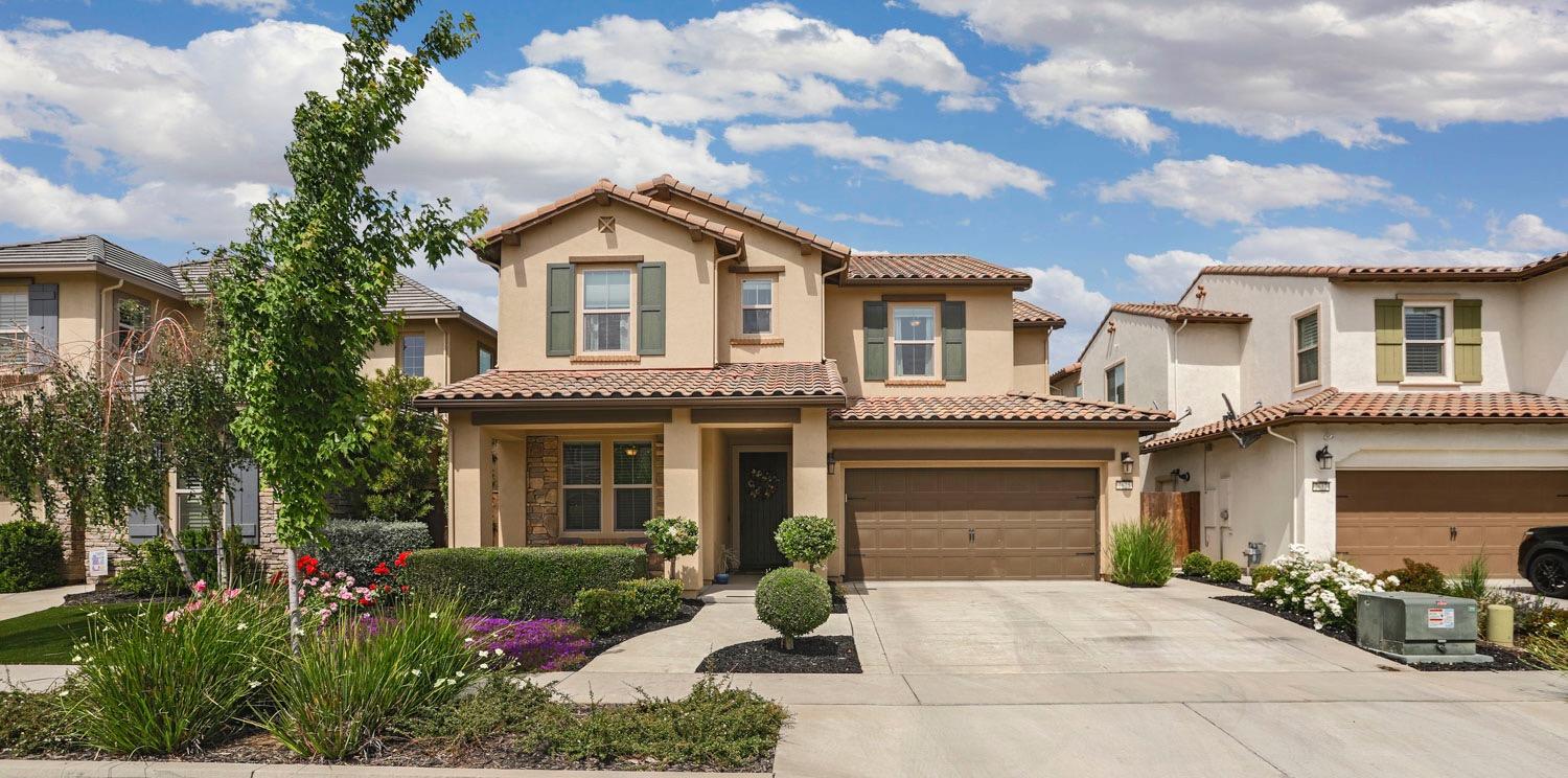 2625 Buttercup Drive