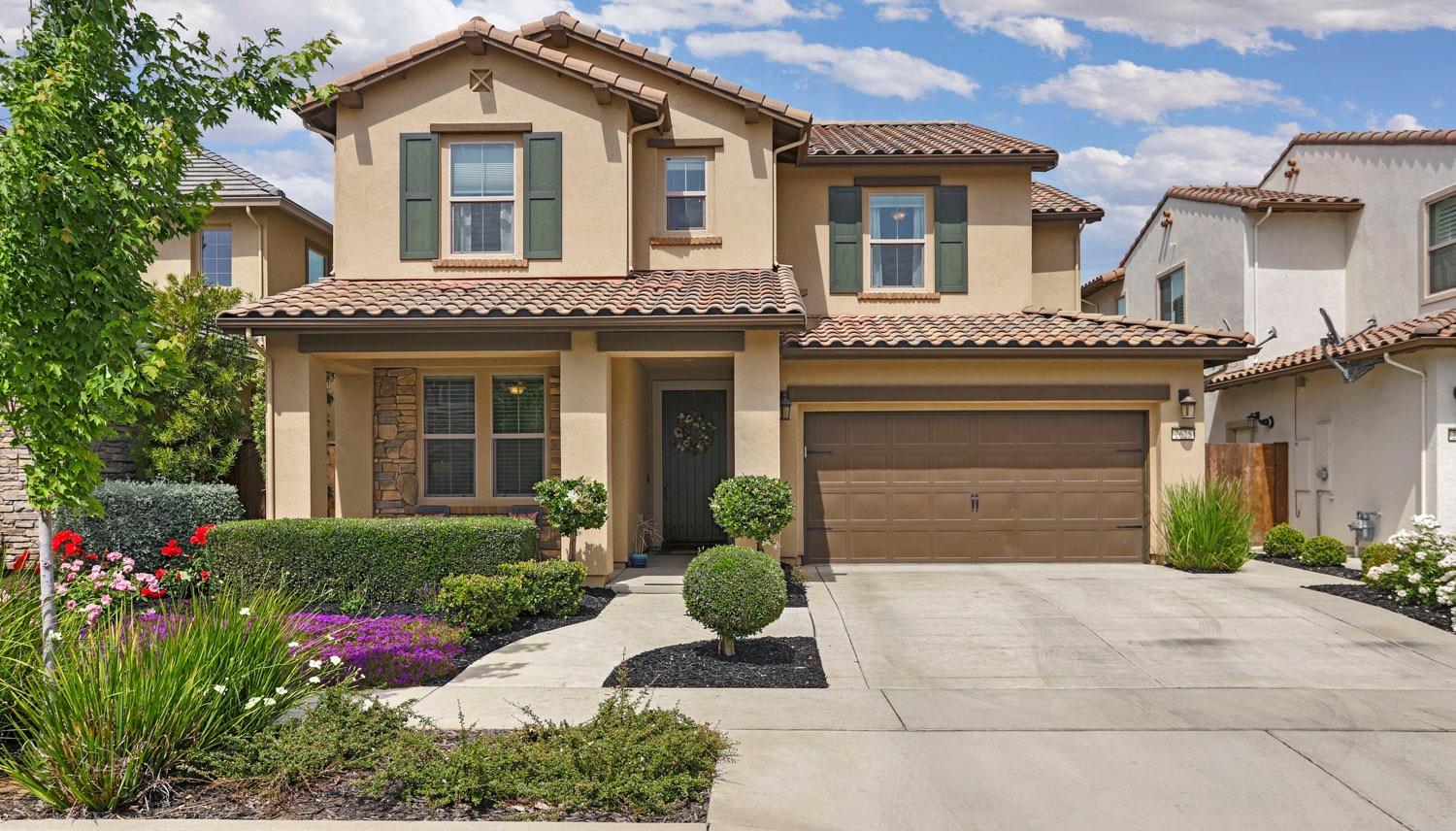 2625 Buttercup Drive