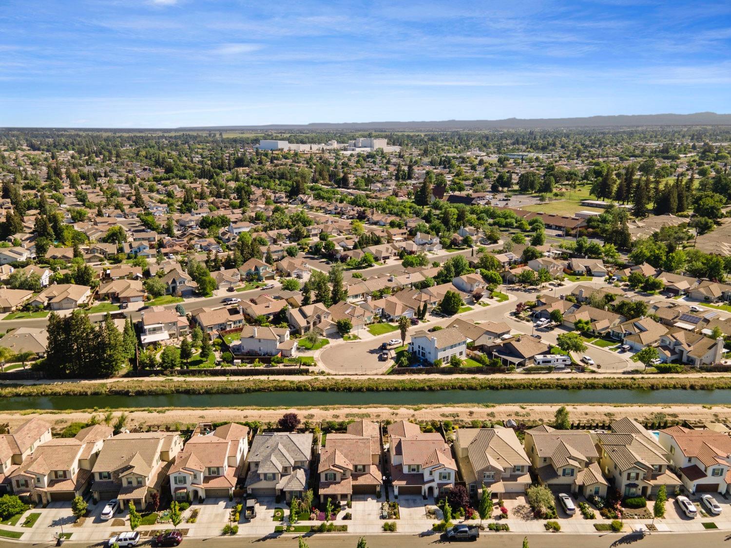 2625 Buttercup Drive