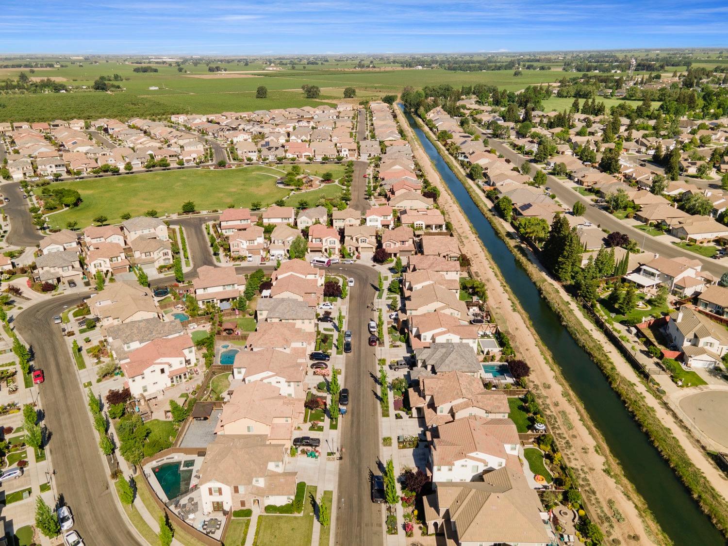 2625 Buttercup Drive