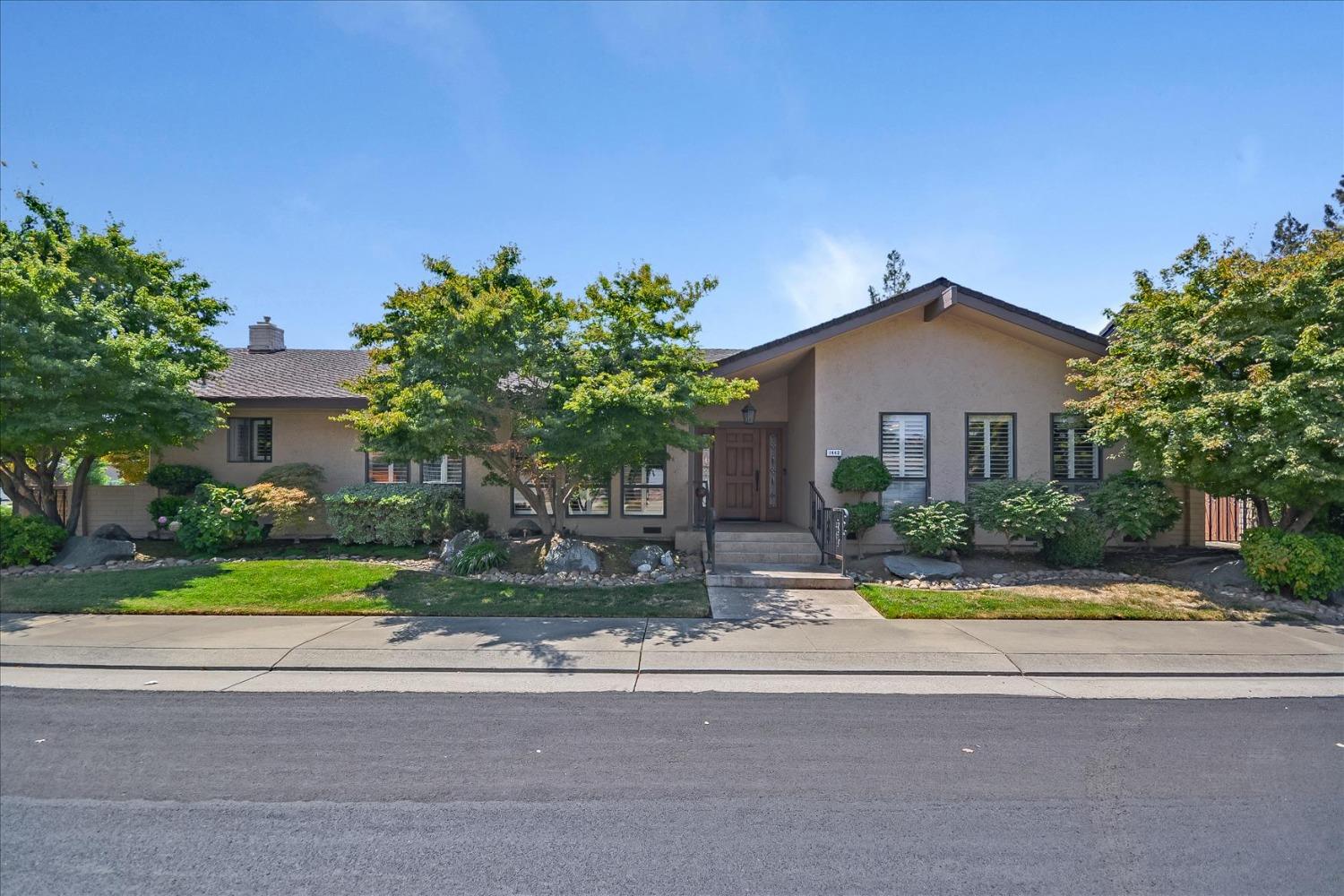 1442 Arlington Drive