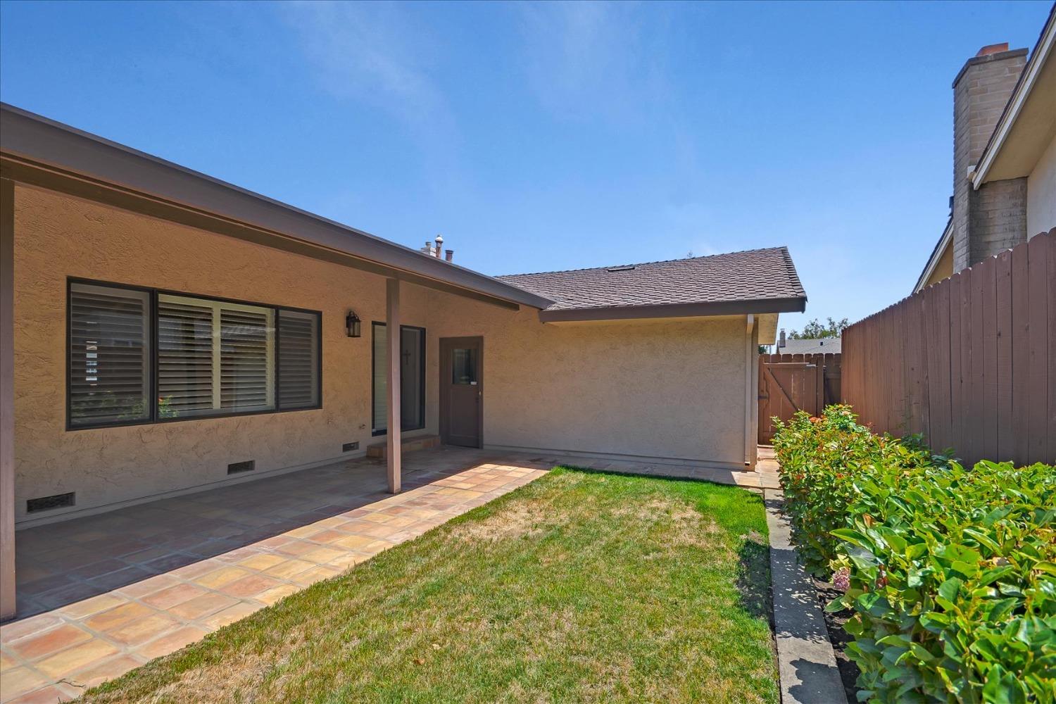 1442 Arlington Drive