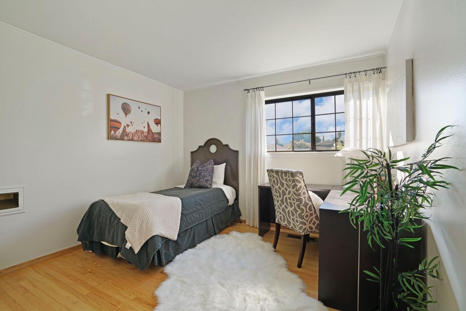 5681 Kingswood Drive