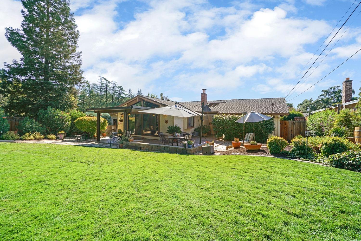 5681 Kingswood Drive