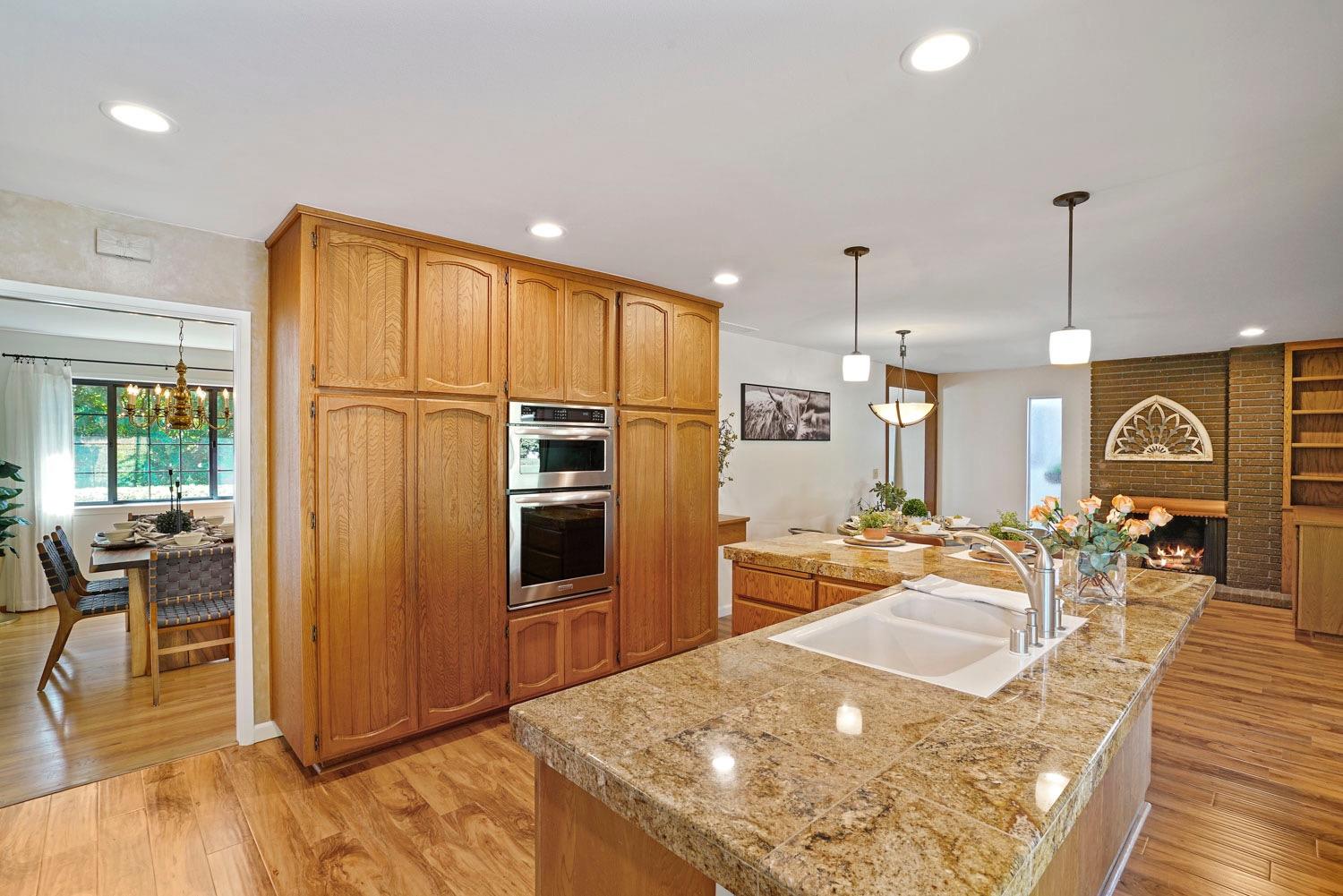 5681 Kingswood Drive