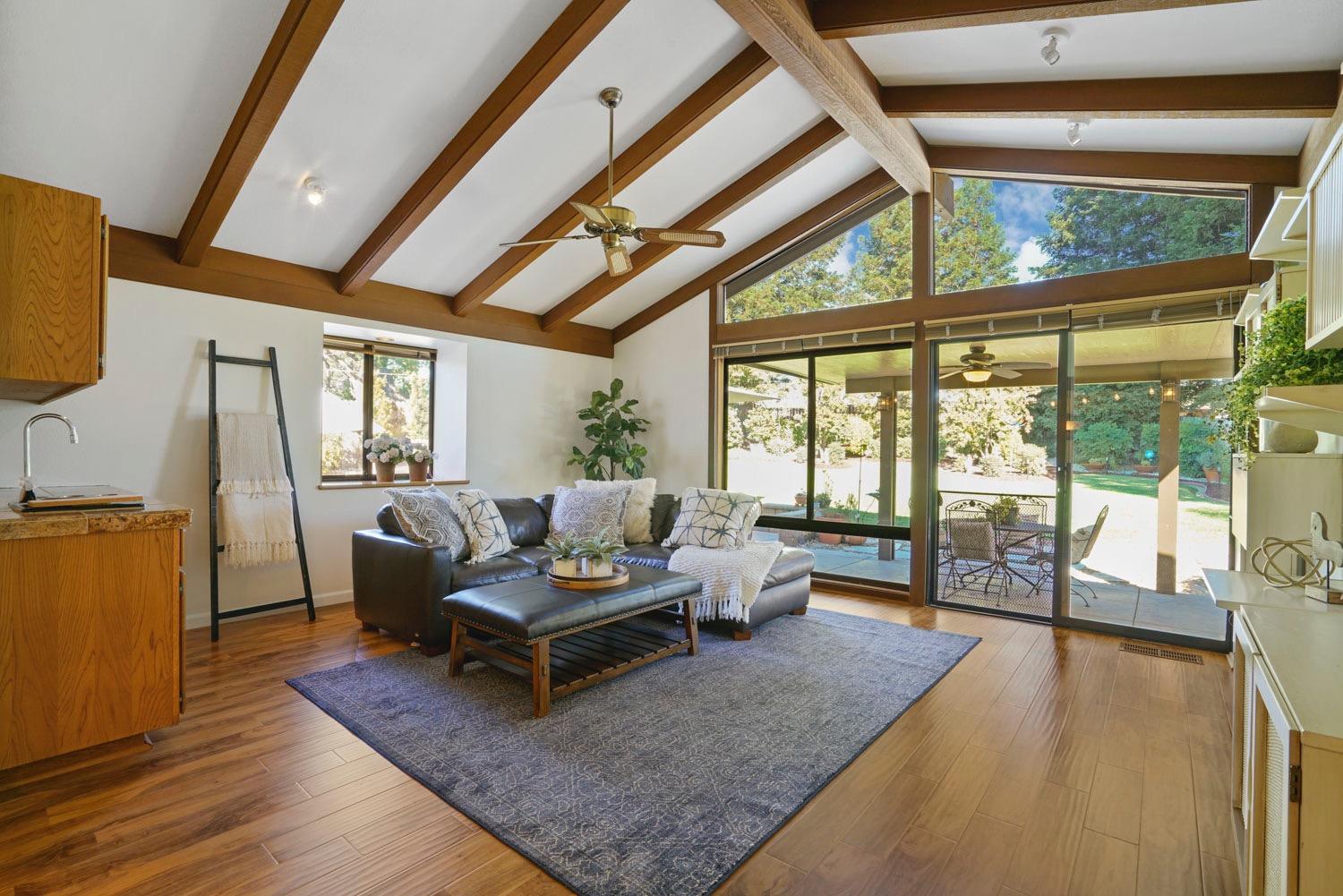 5681 Kingswood Drive