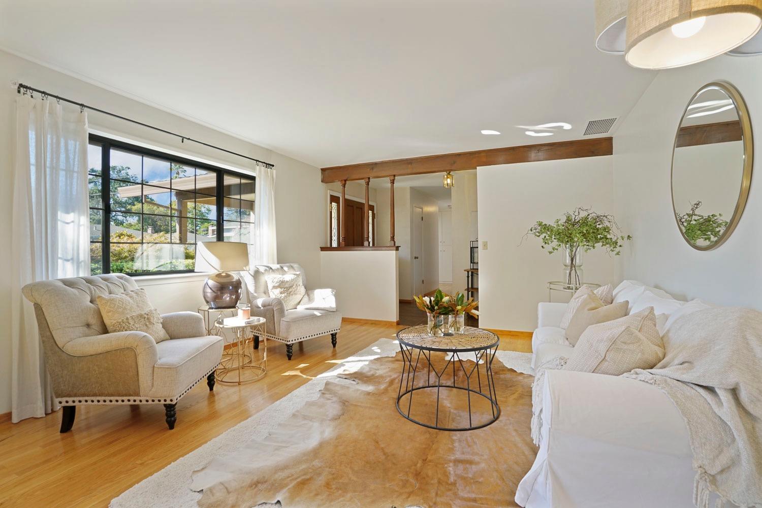 5681 Kingswood Drive