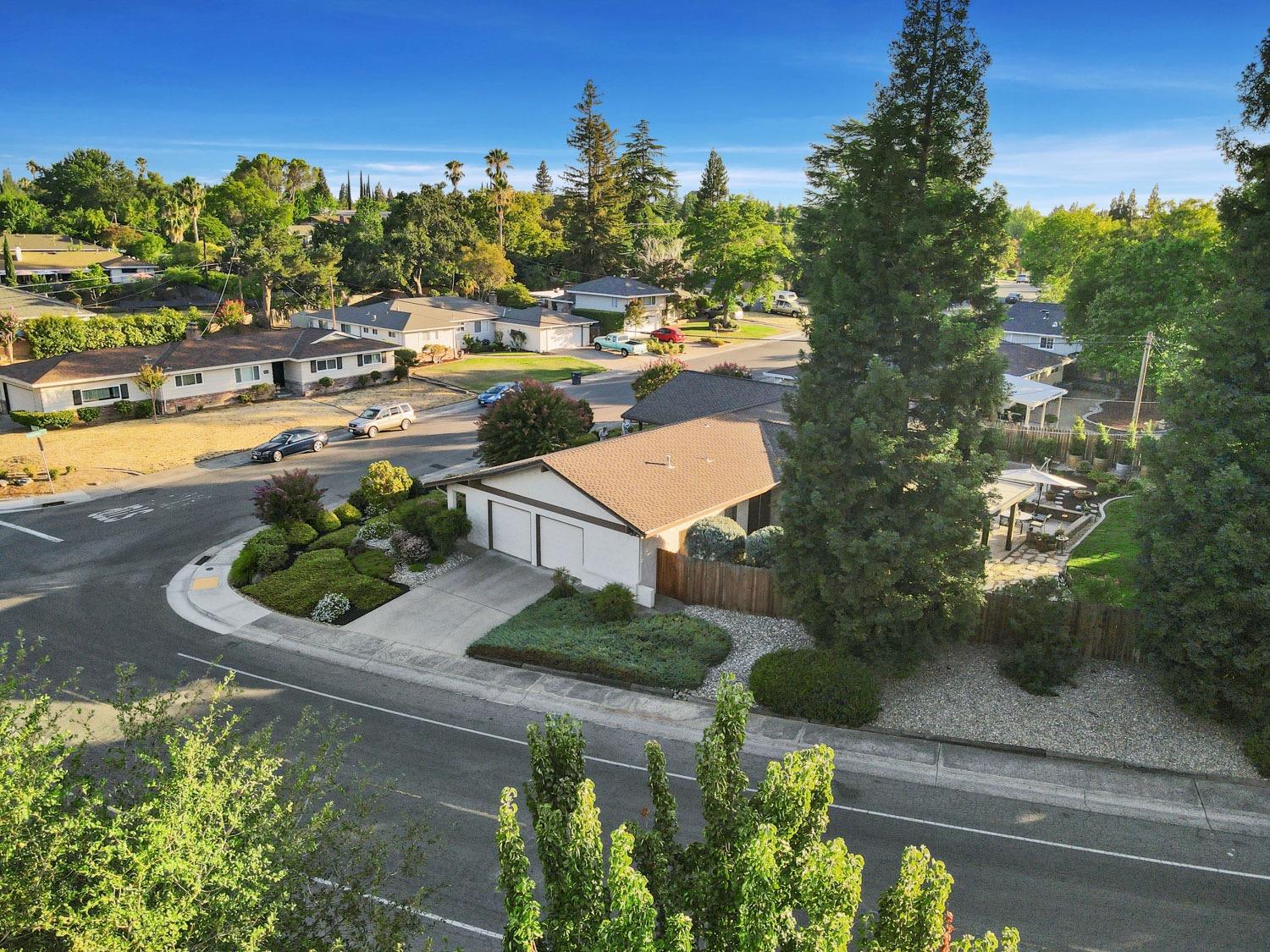 5681 Kingswood Drive