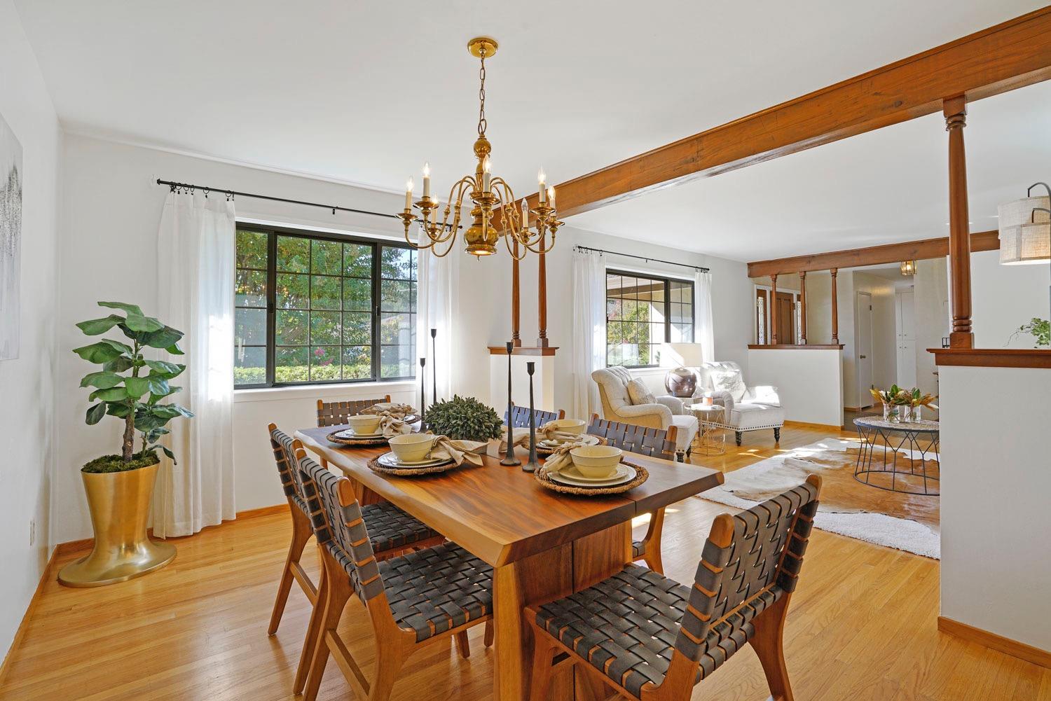 5681 Kingswood Drive