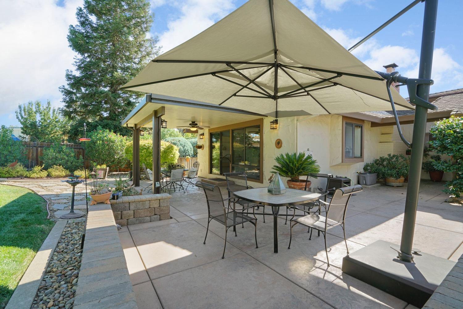 5681 Kingswood Drive