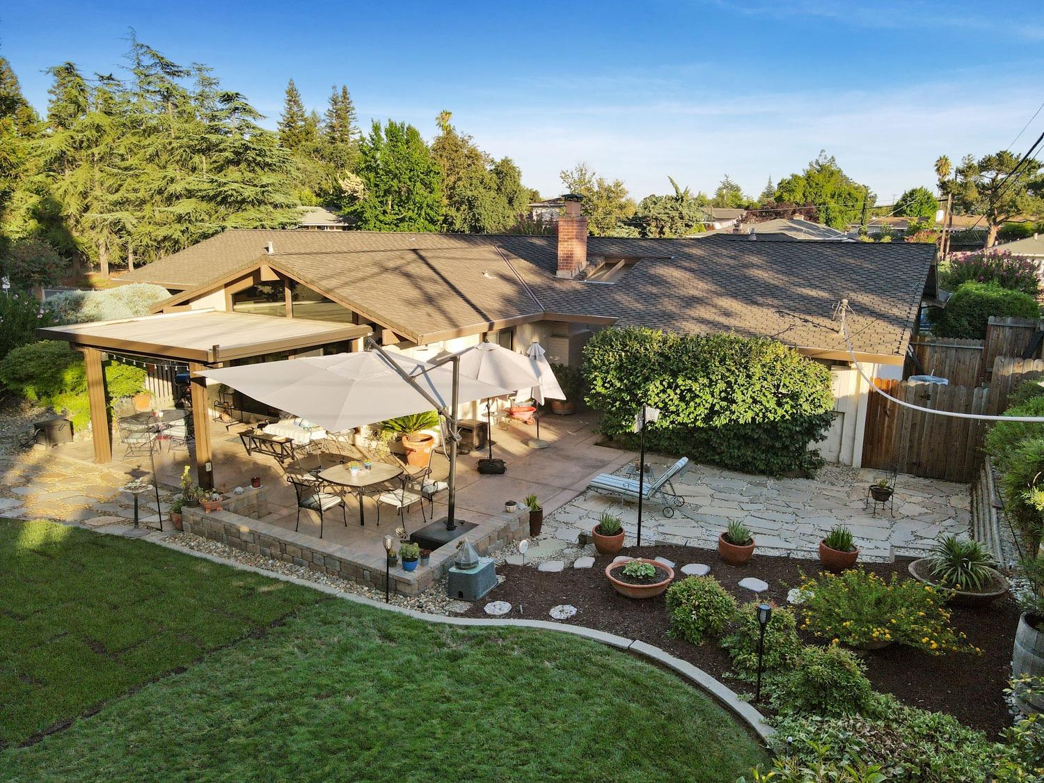 5681 Kingswood Drive