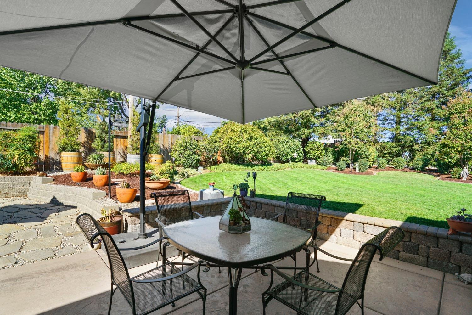 5681 Kingswood Drive