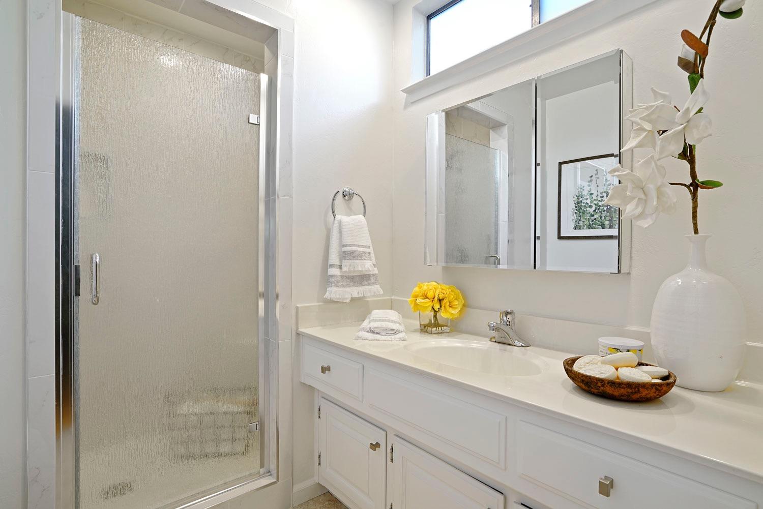 5681 Kingswood Drive