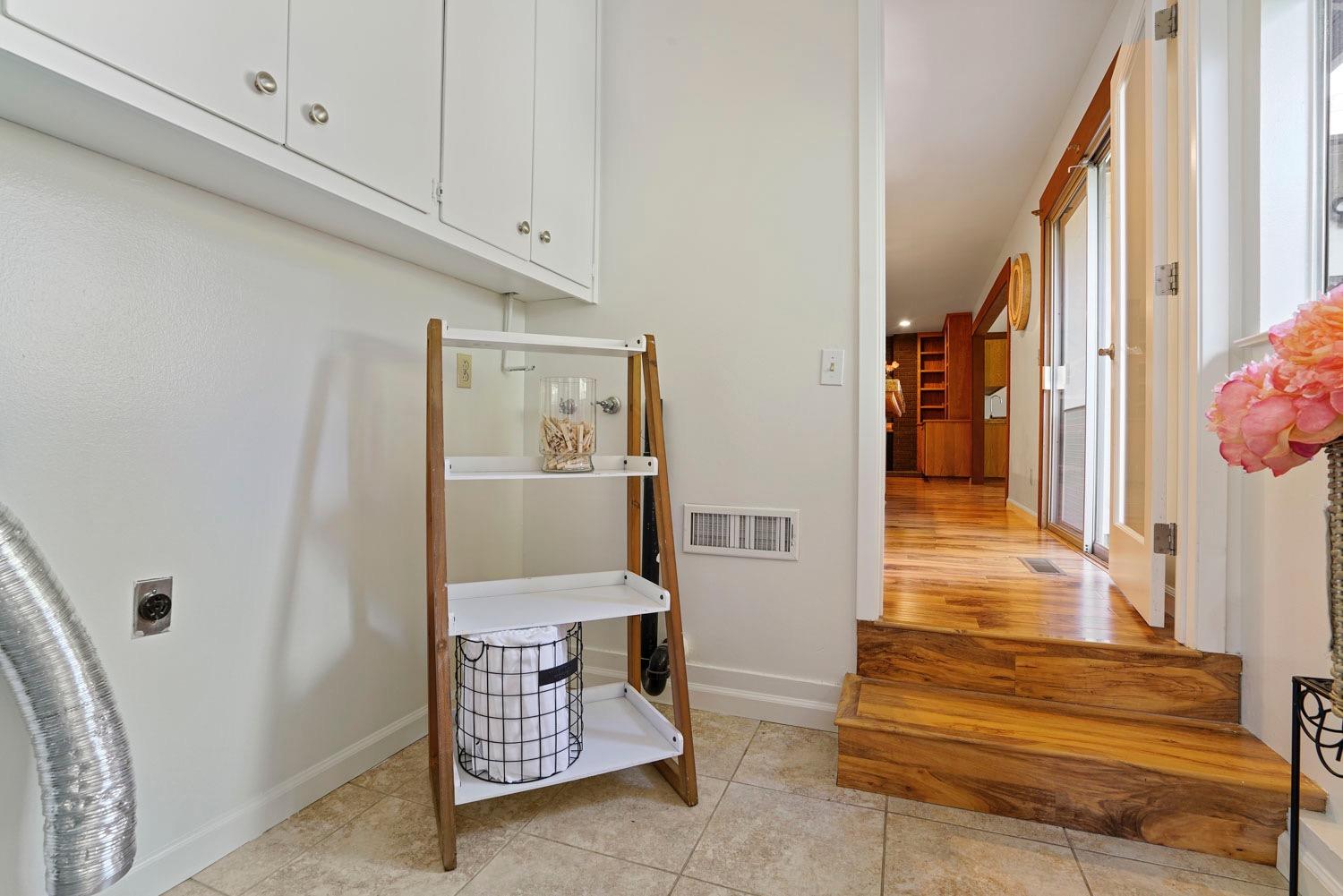 5681 Kingswood Drive