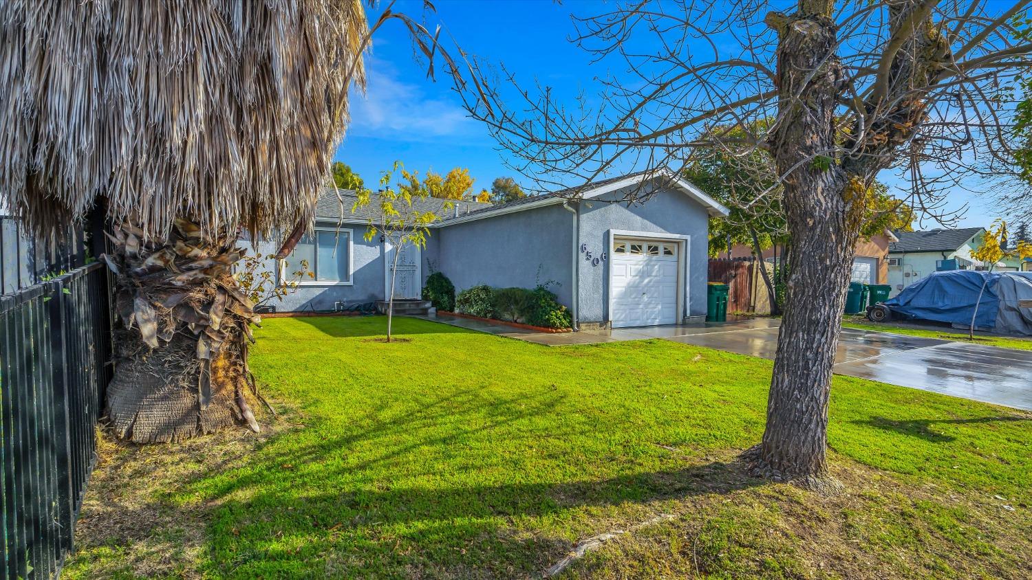 6506 Greenfield Lane