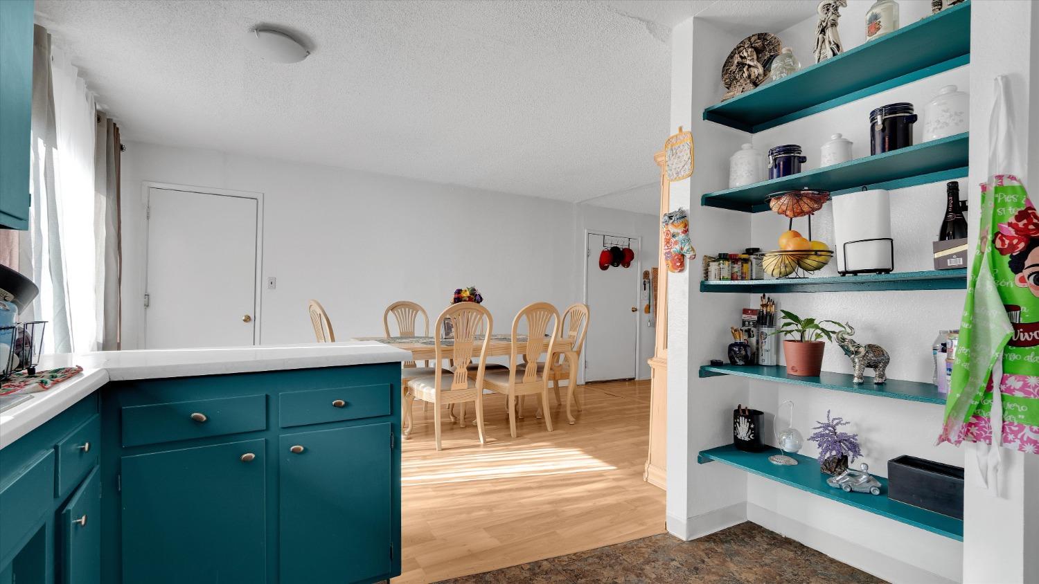 6506 Greenfield Lane