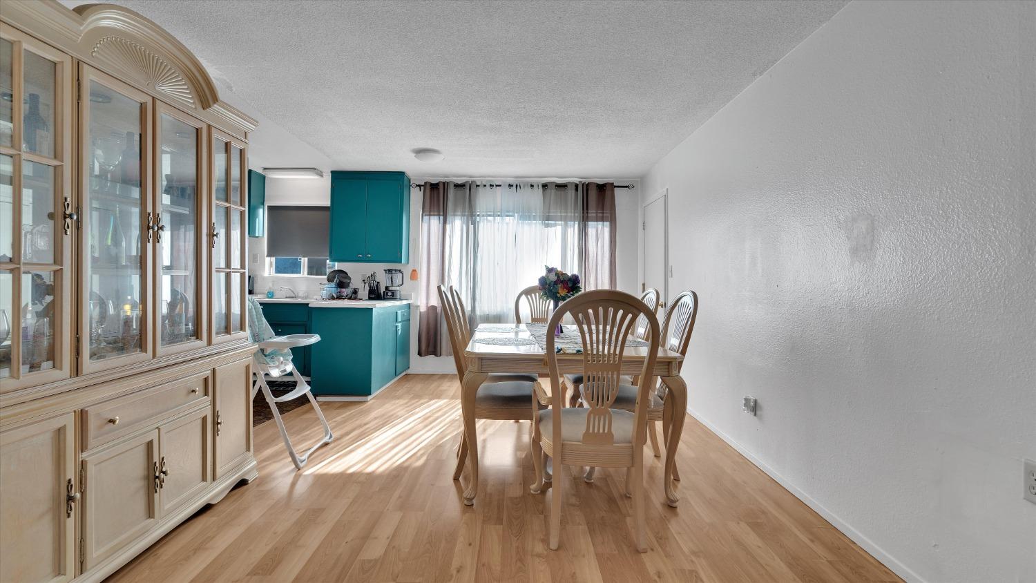 6506 Greenfield Lane