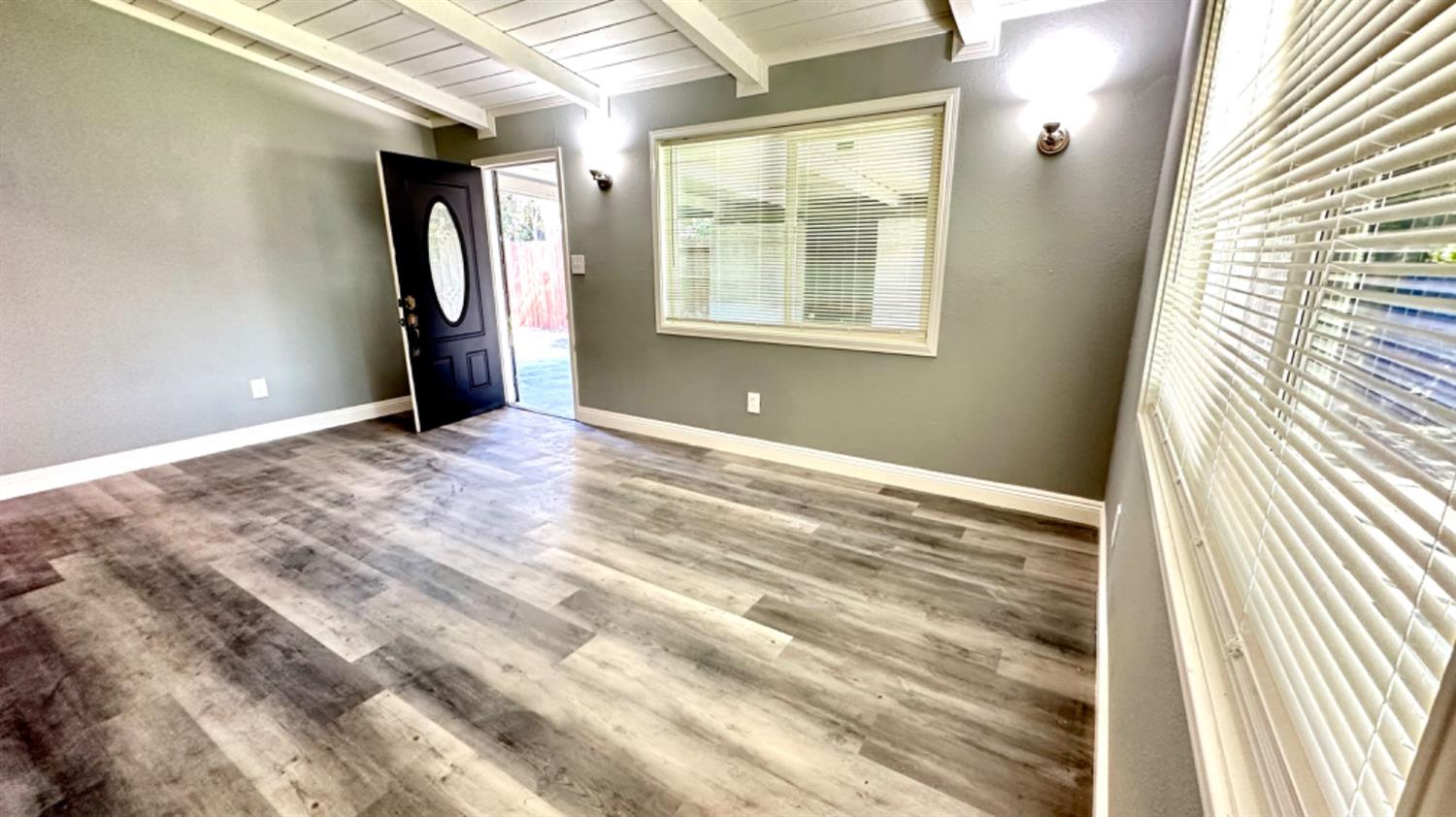 620 W Jackson Street