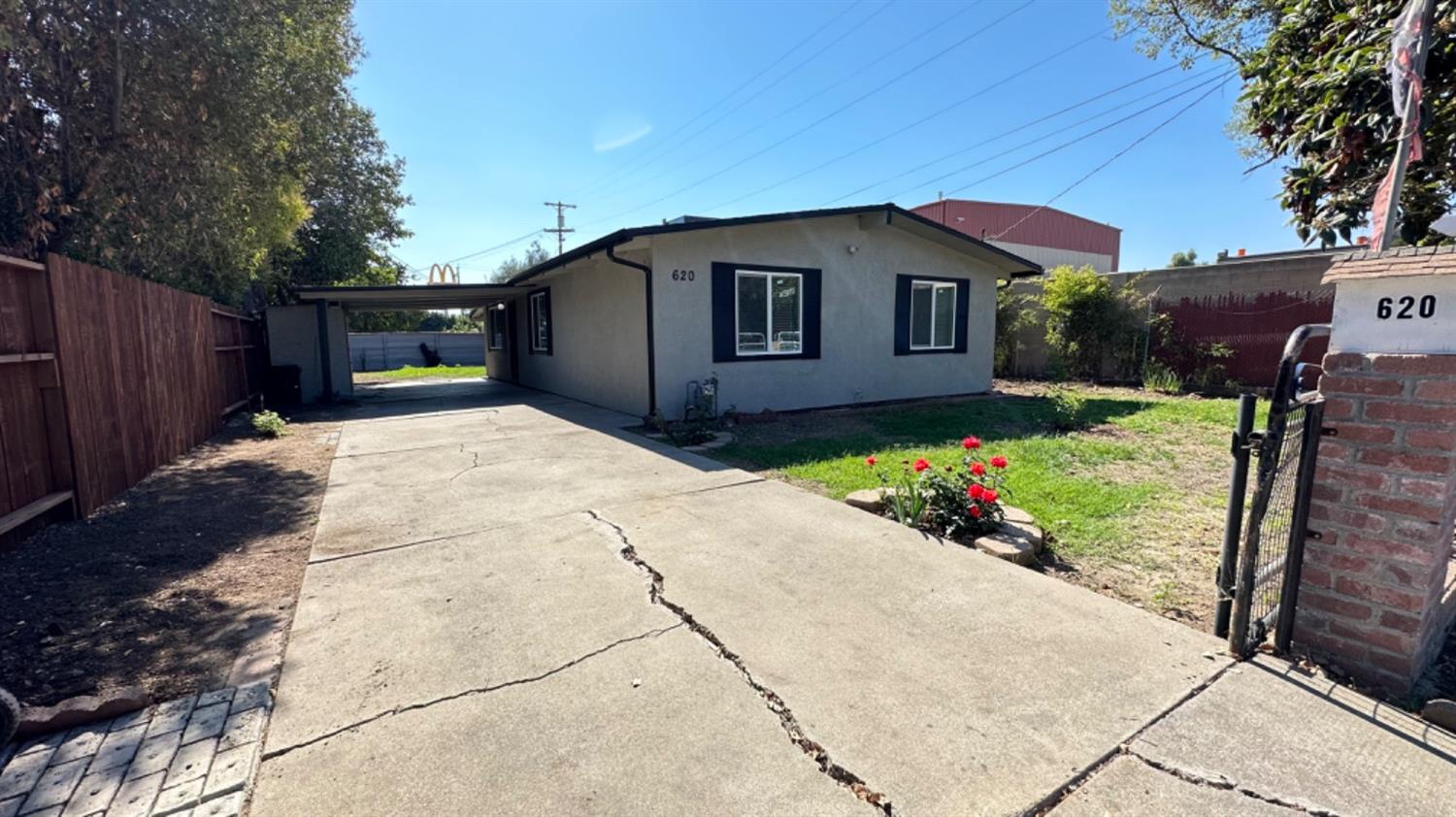 620 W Jackson Street