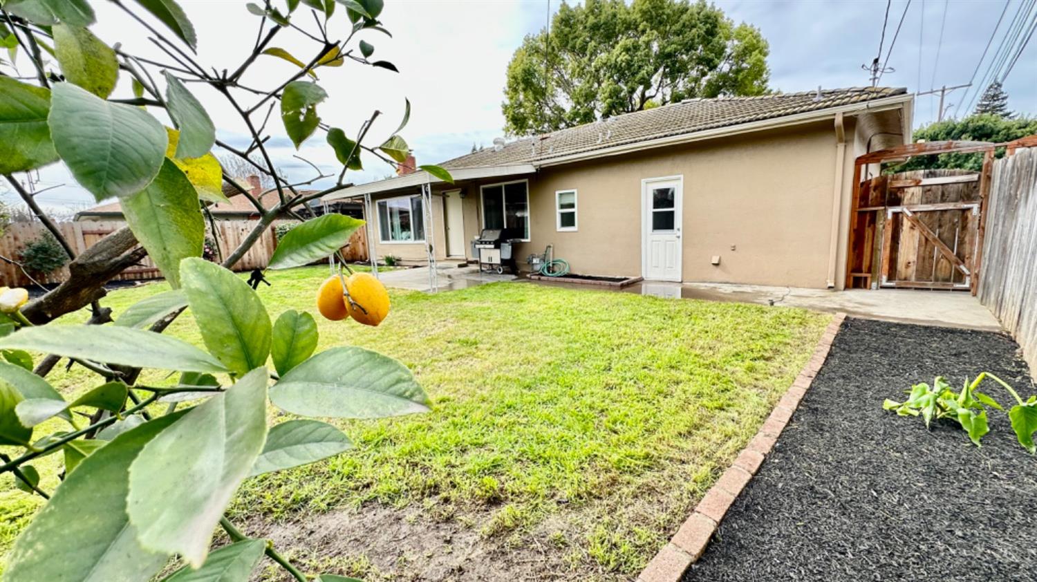 1012 S Orange Avenue