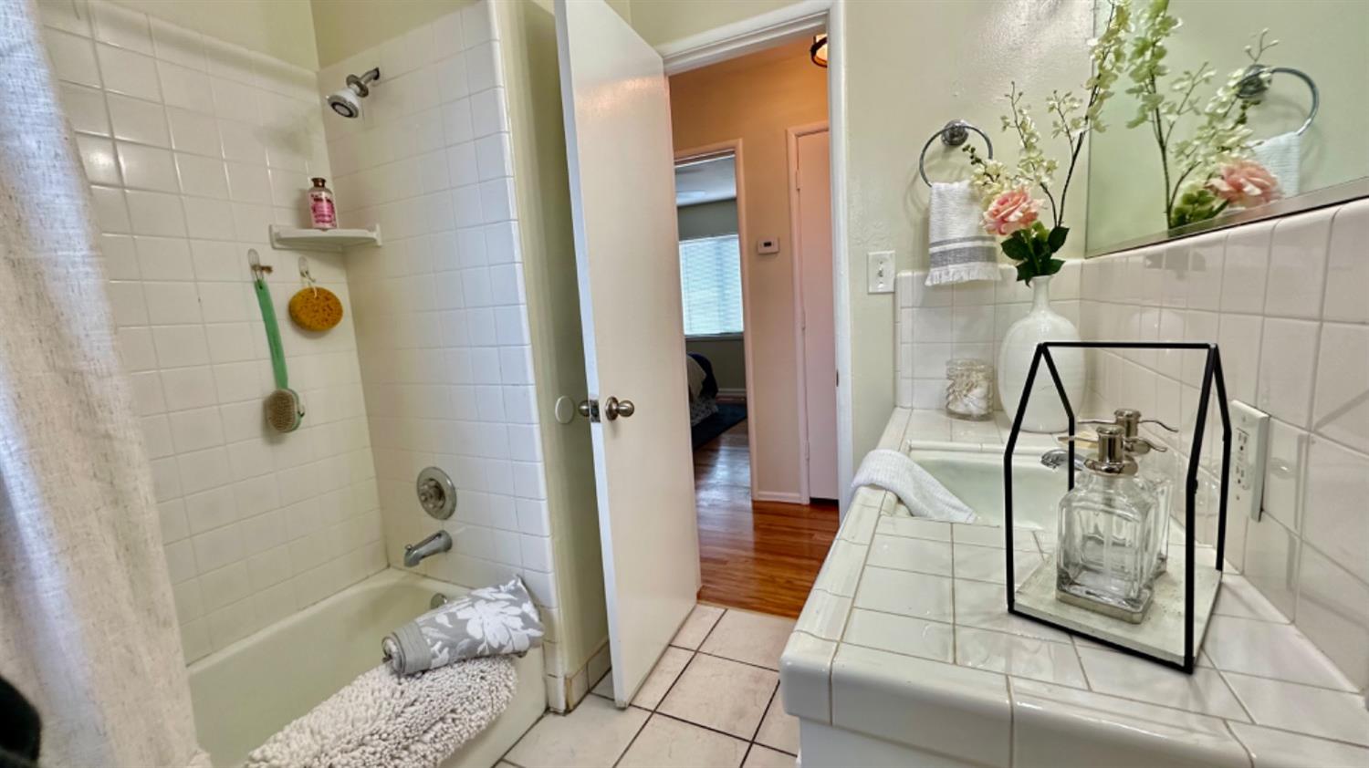 1012 S Orange Avenue